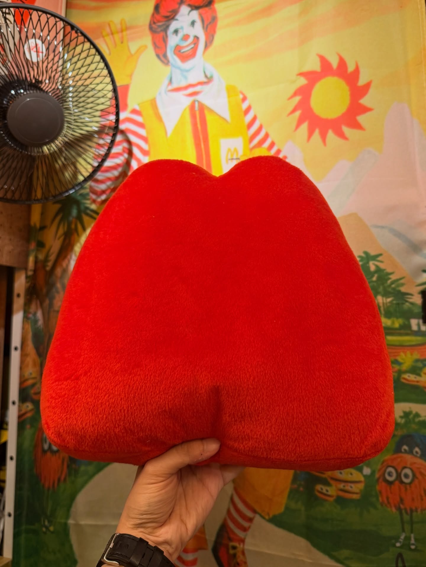 【新品未使用】麥當勞 “i’m lovin’ it” 咕臣