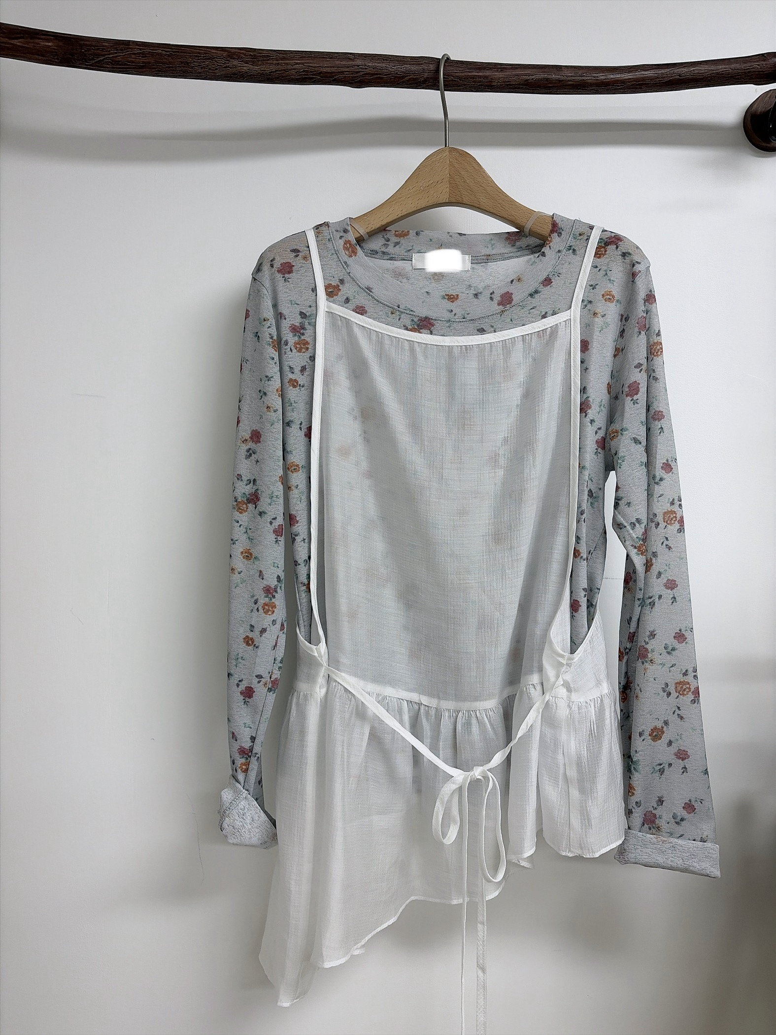 Set 裝 碎花+白紗吊帶