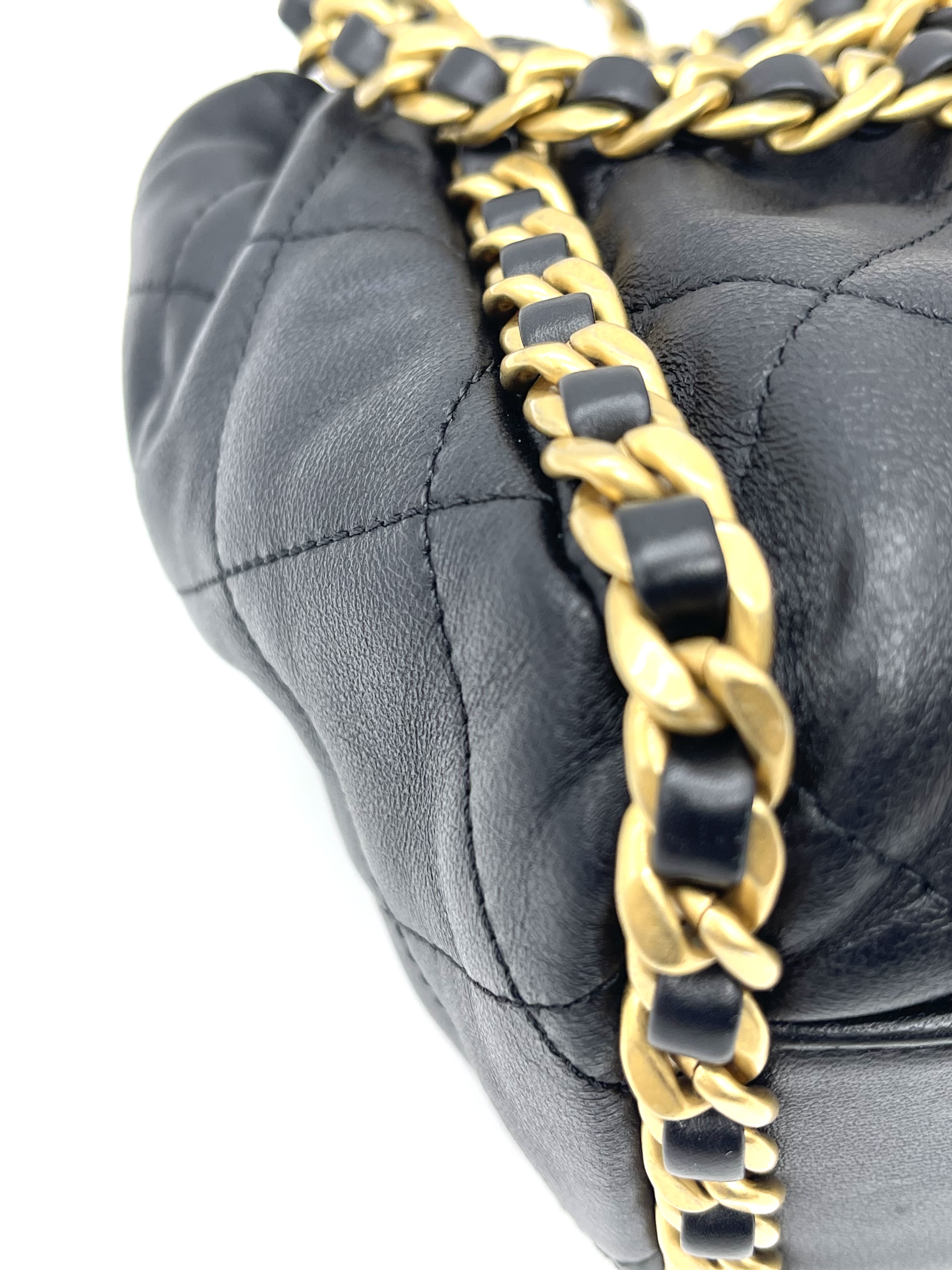 Pre-Owned CHANEL Bucket Bag / Product Code: 26050904