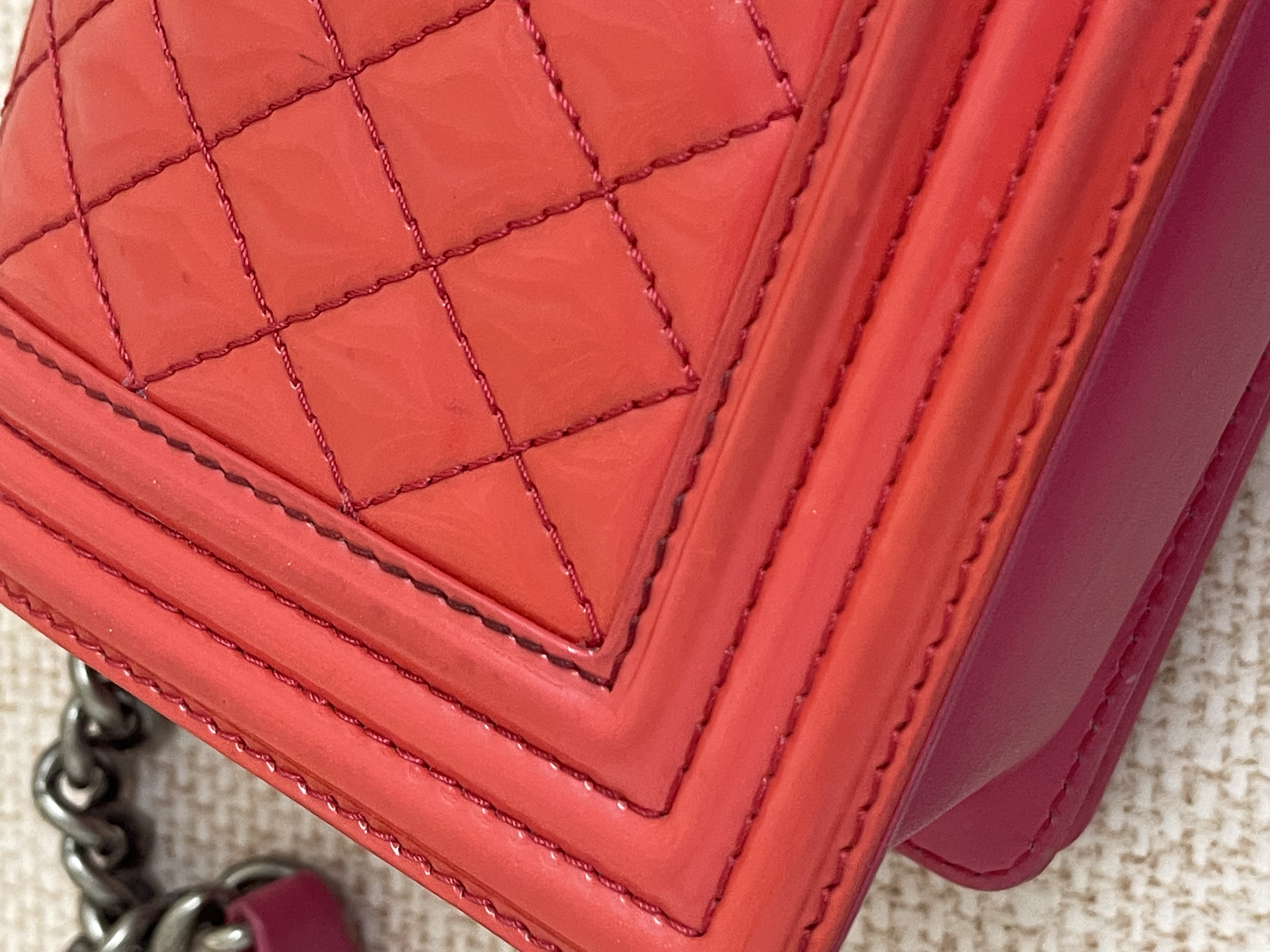 Pre-owned Chanel Boy / Product Code: 26050611