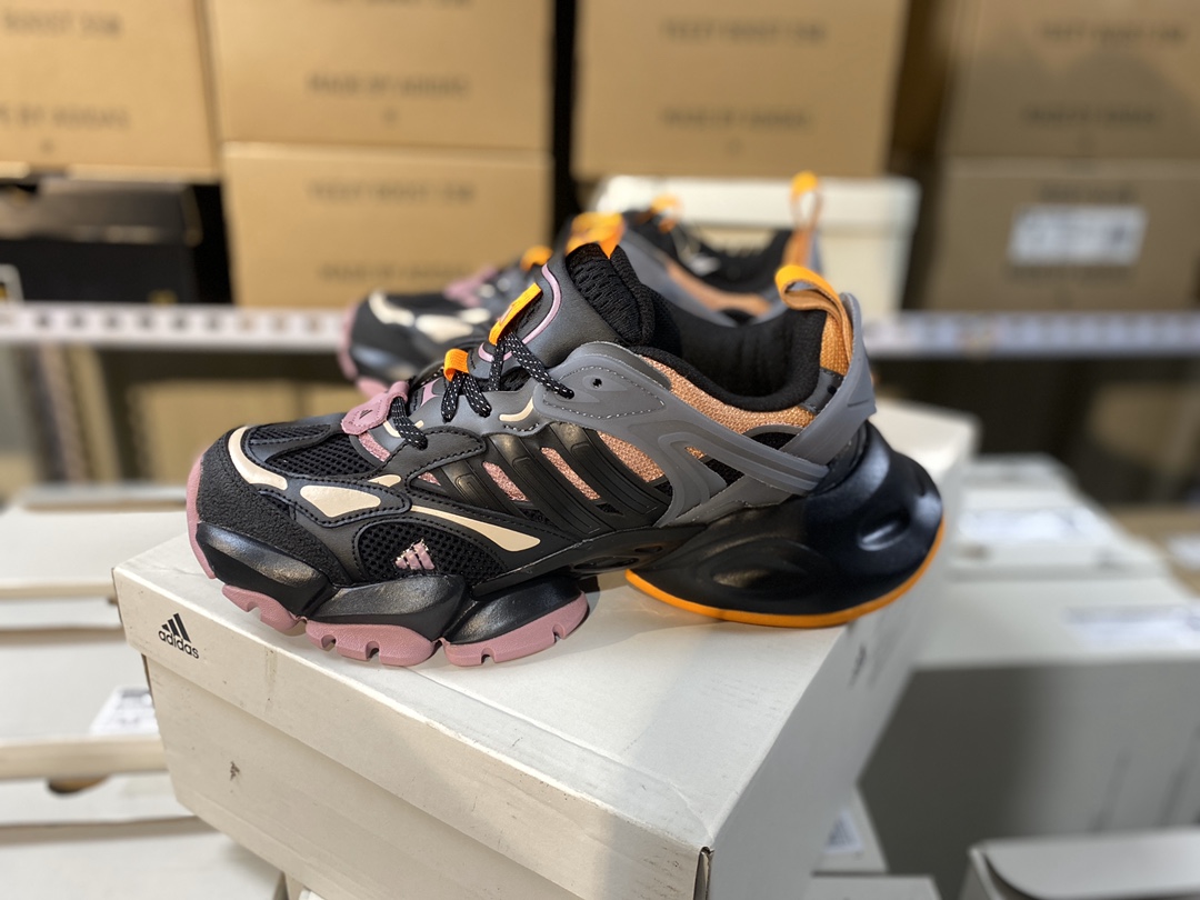 Adidas XLG Runner Deluxe JP5765