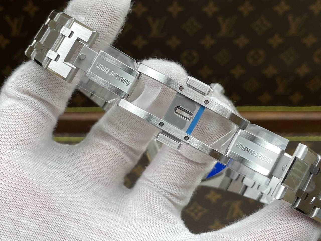 爱彼皇家橡树系列自动机械男士腕表