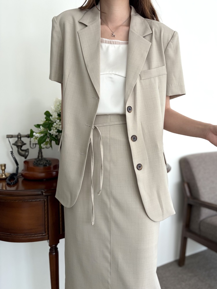 Sandstone Air Relaxed Blazer (Light Beige)