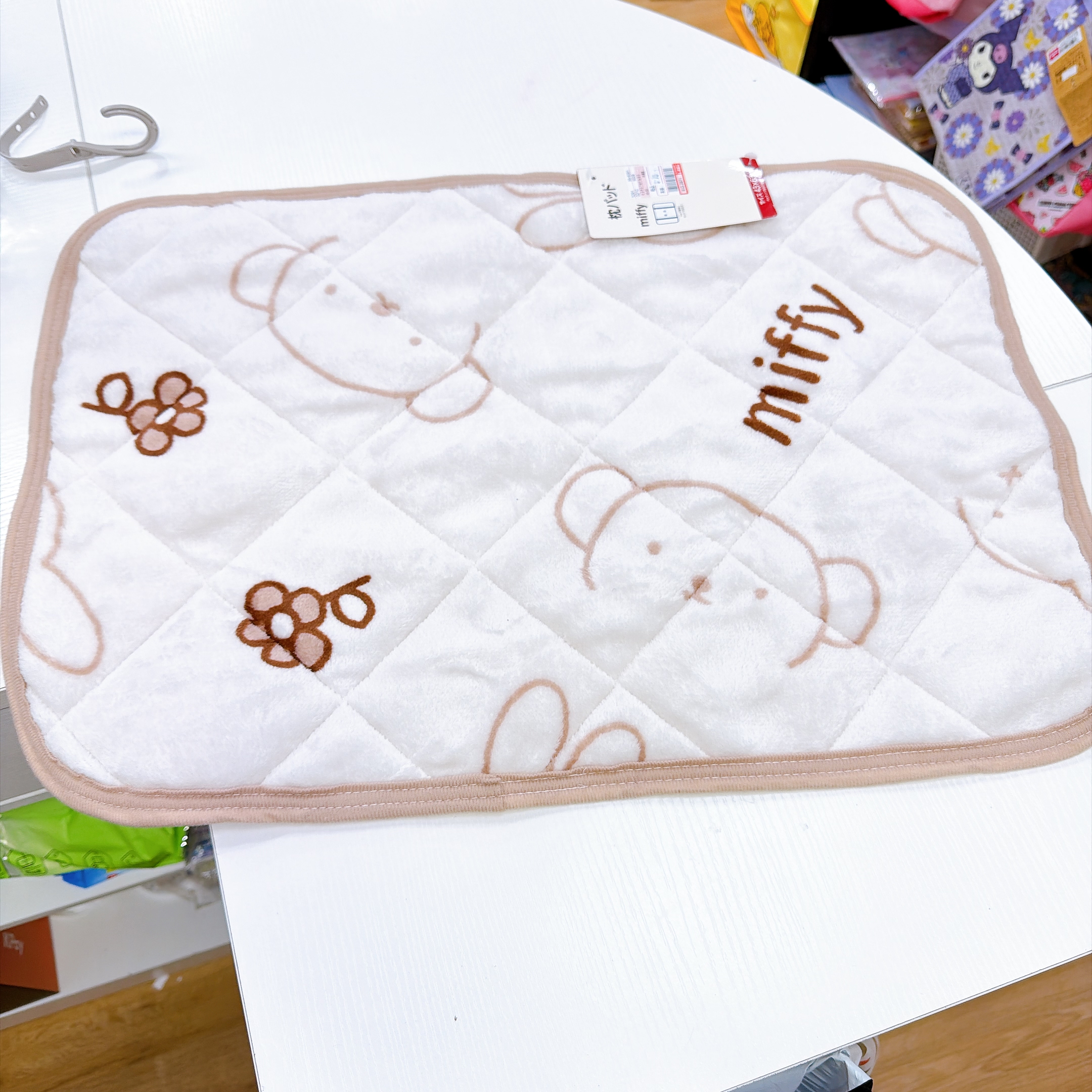 日本製屬Miffy 43×63 cm毛毛枕頭套