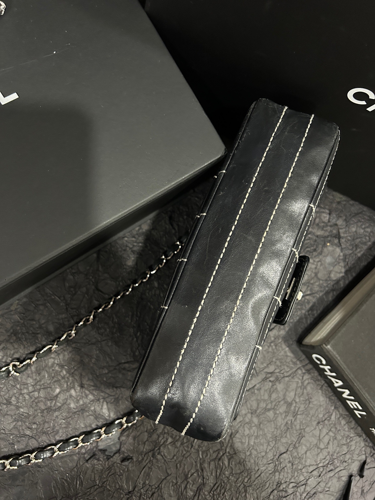 【預訂貨品】Chanel黑白格外縫線牛皮CF 