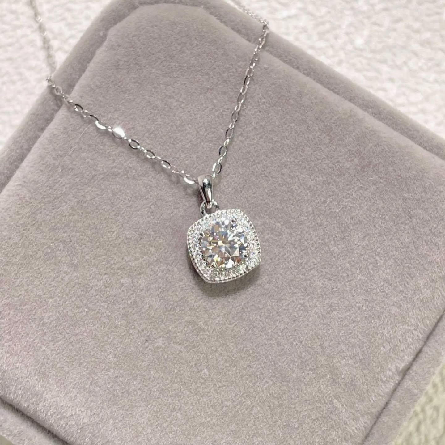 S925纯银一克拉莫桑钻方包项链 🇨🇳