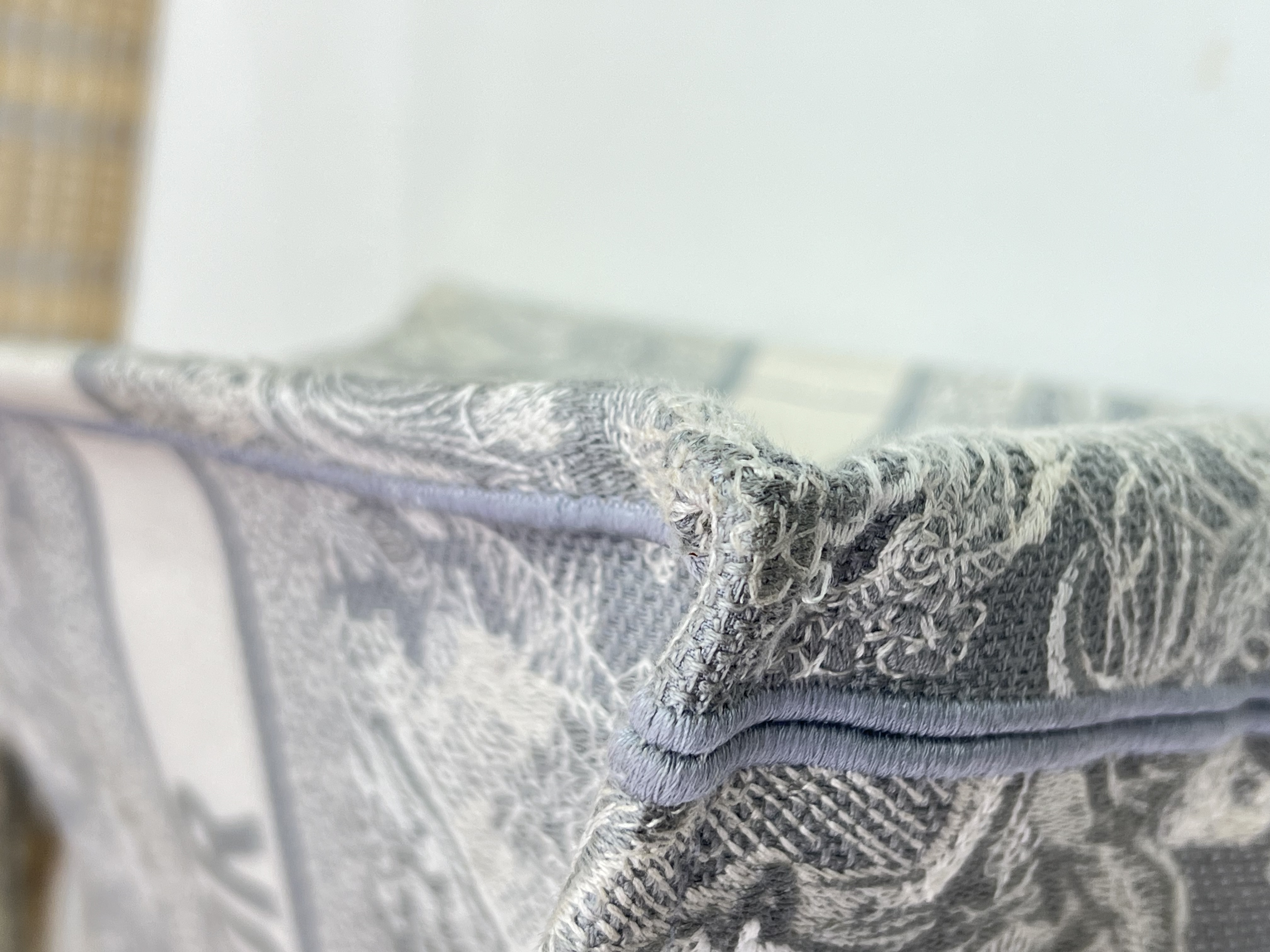 直播貨品 |  [1個-$100 2個-$300］GG58