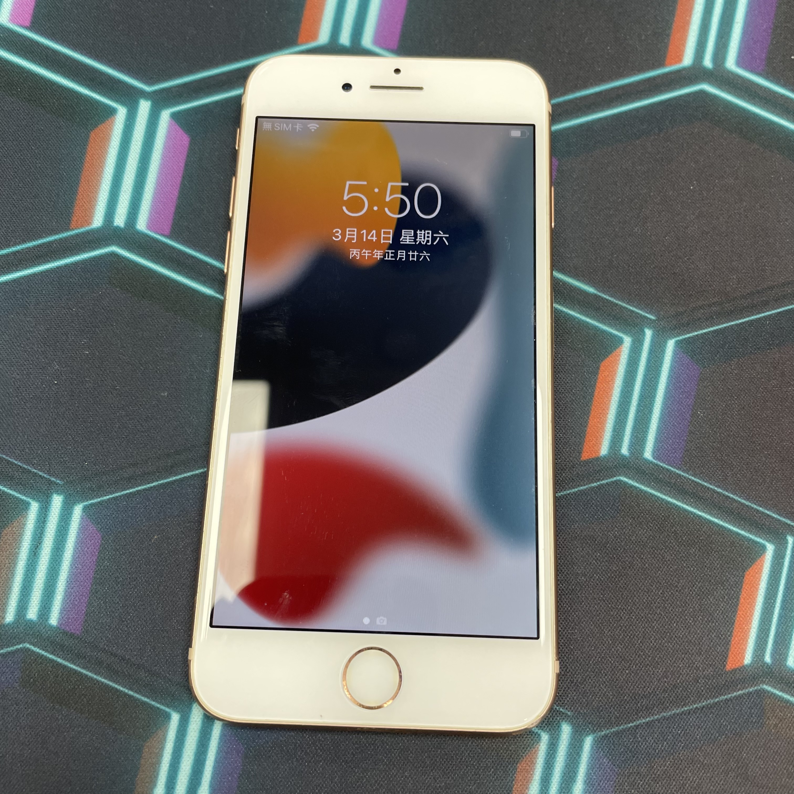 *6141 8 靚機 64GB 電89 粉色 pink