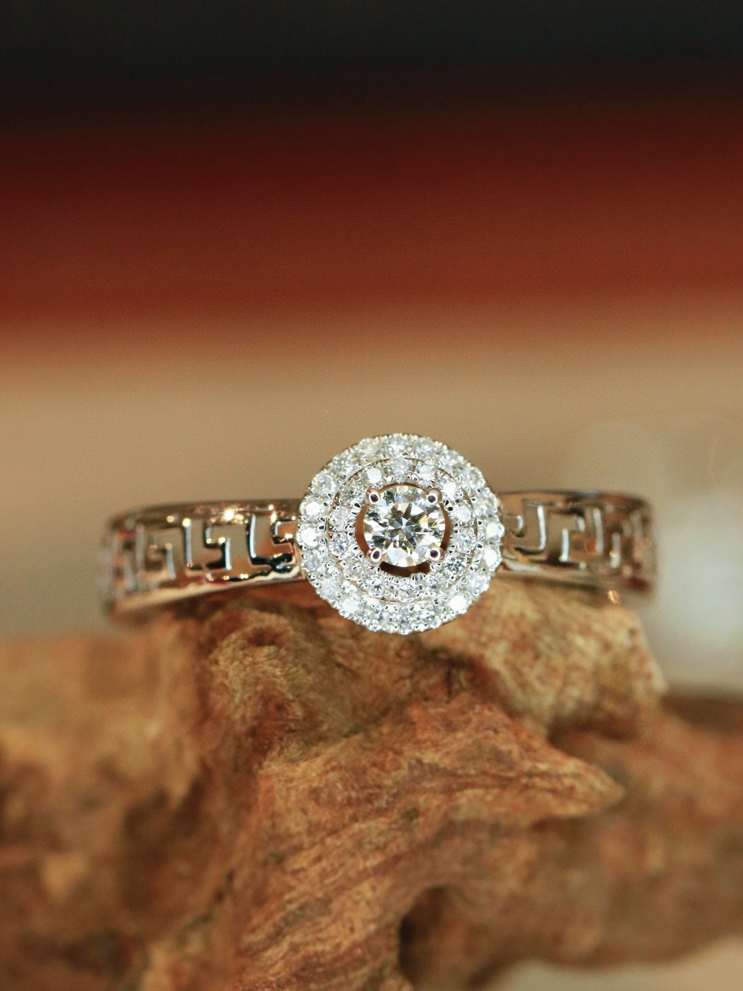 18K Diamond Ring 