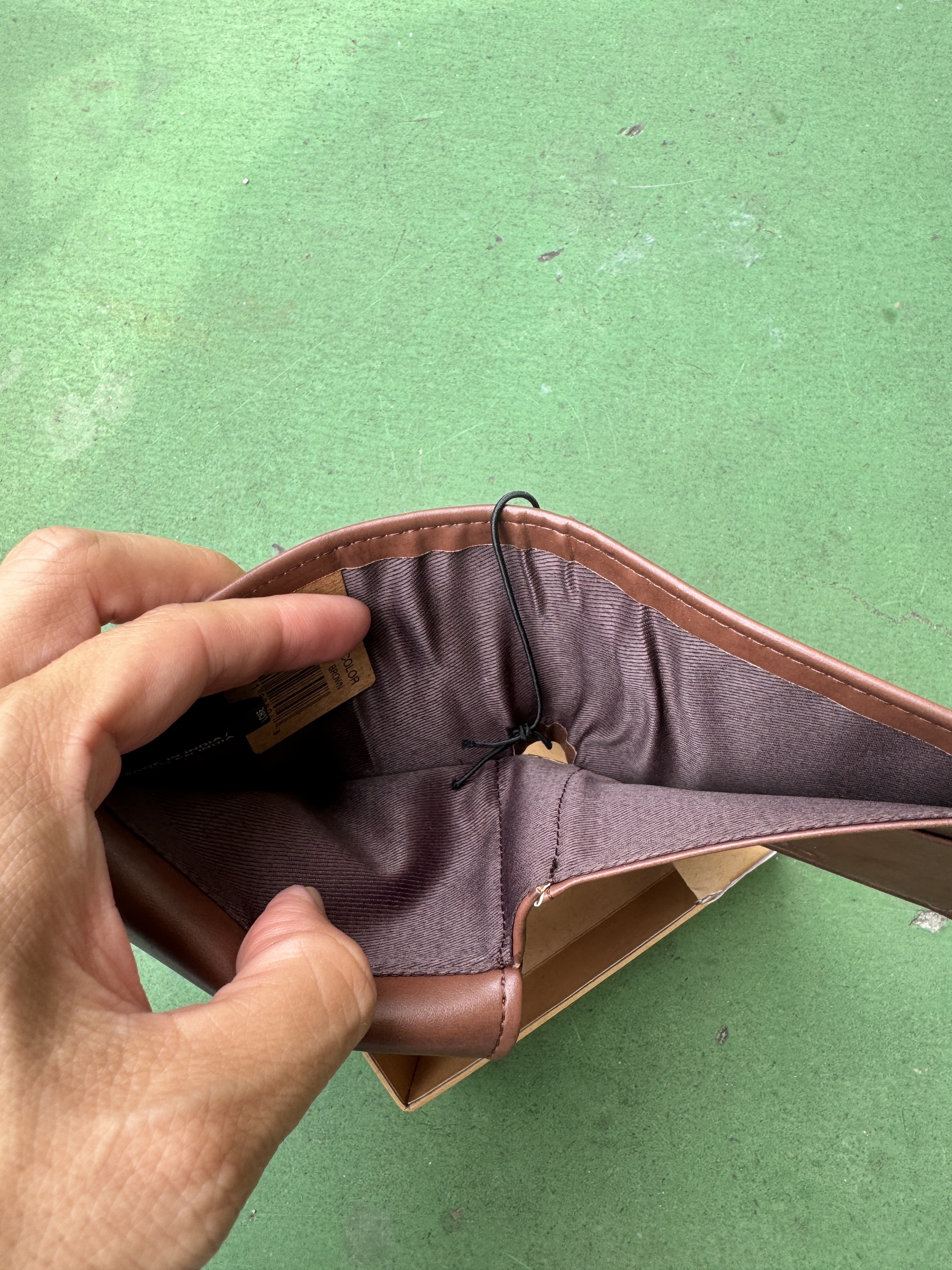 Levi’s 啡色皮銀包 (香港現貨)