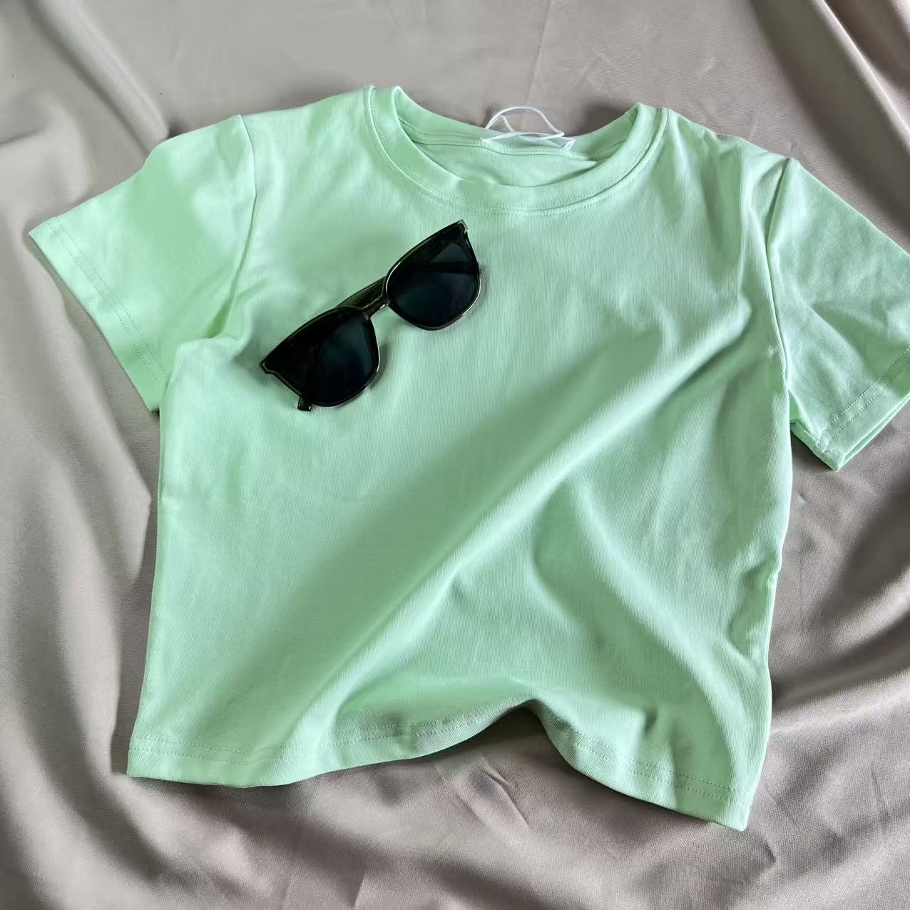 T20010#009 [4 Colour] Exclusive Plain T-shirt