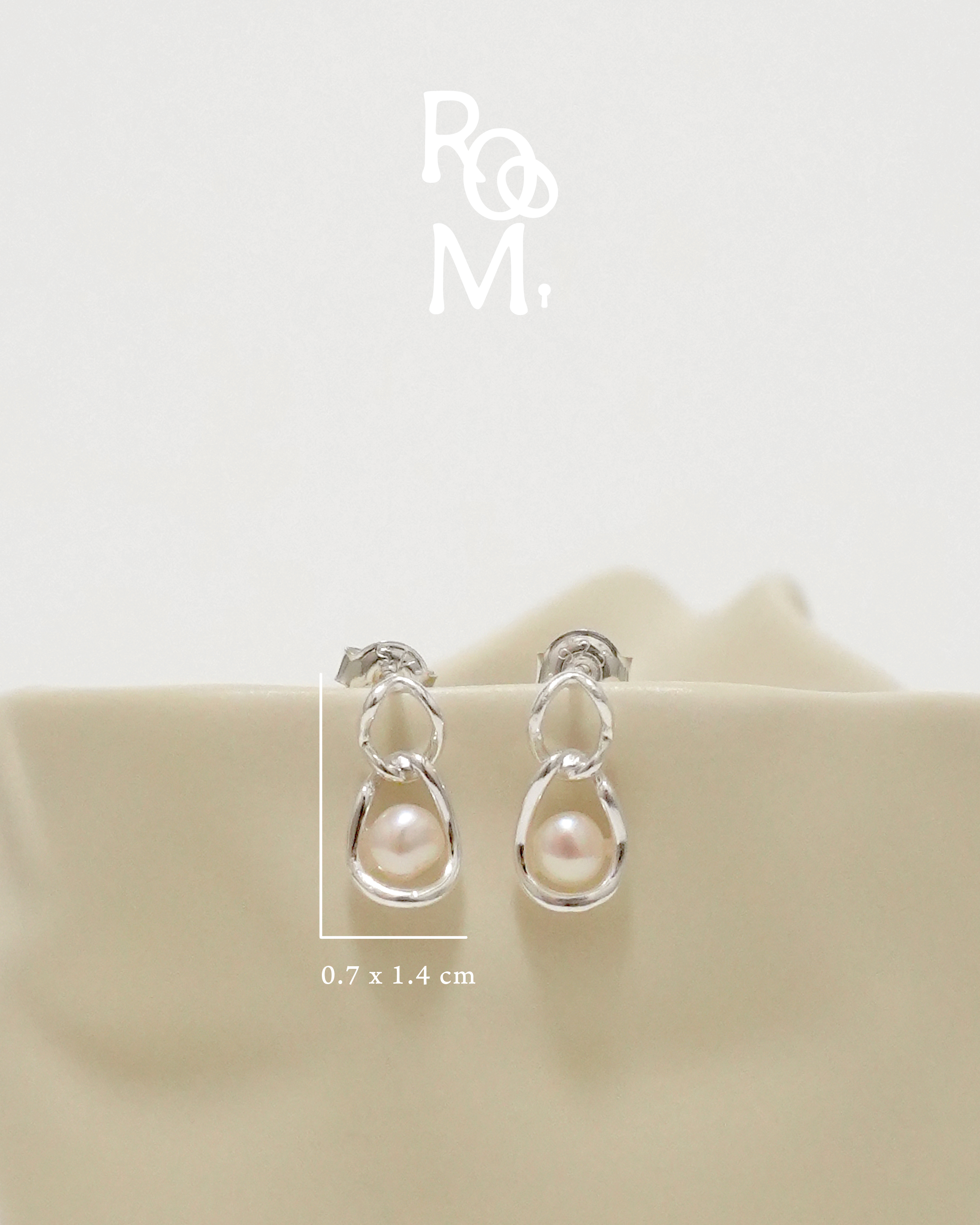 Gentle Embrace Pearl Earrings