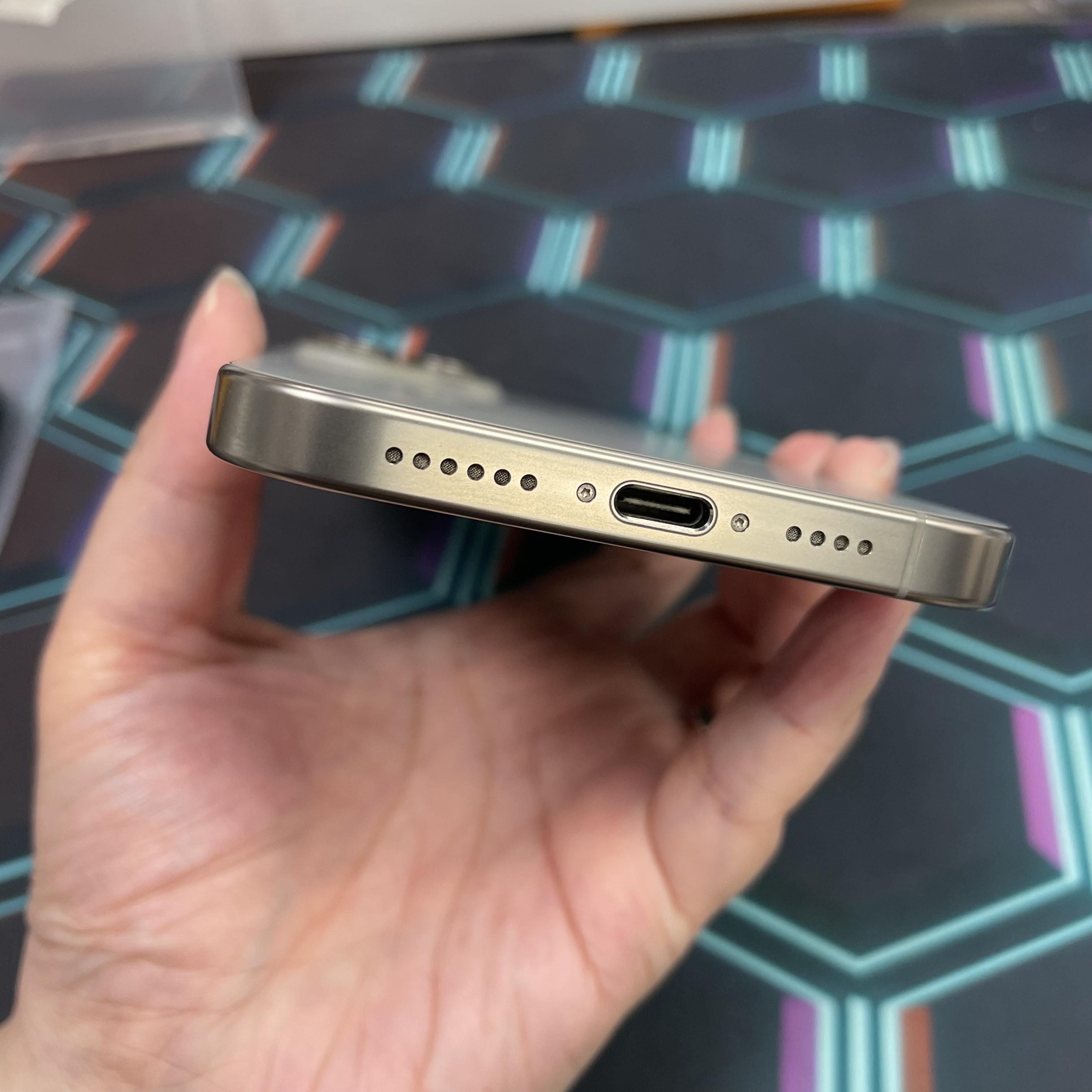*8078 16 Pro max 完美機 256GB 電89 原色 gray