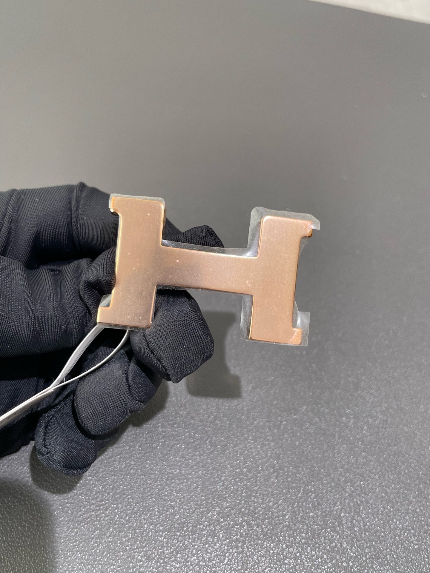 【預訂貨品】HERMES 80碼 Z刻雙面黑色拼大象灰 