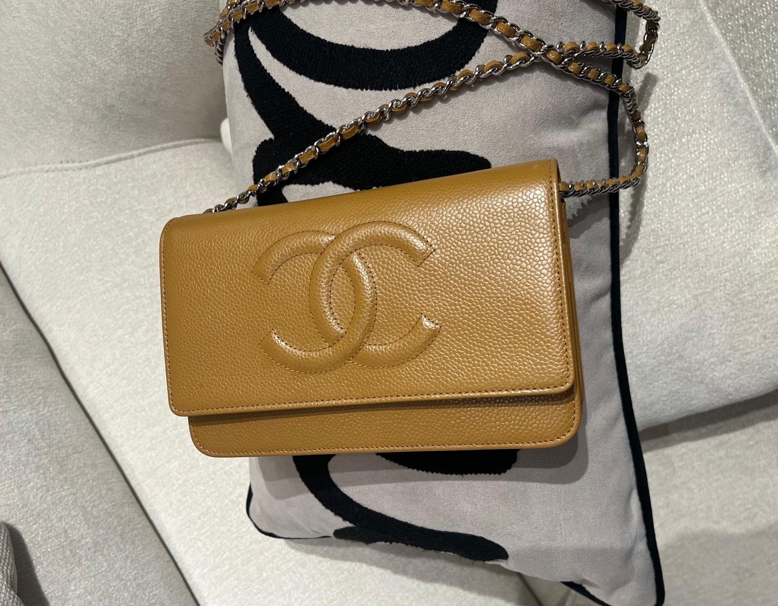 Chanel wallet on chain 荔枝牛皮 100%Authentic ,99%new閑置品  ✅17CARD✅盒 