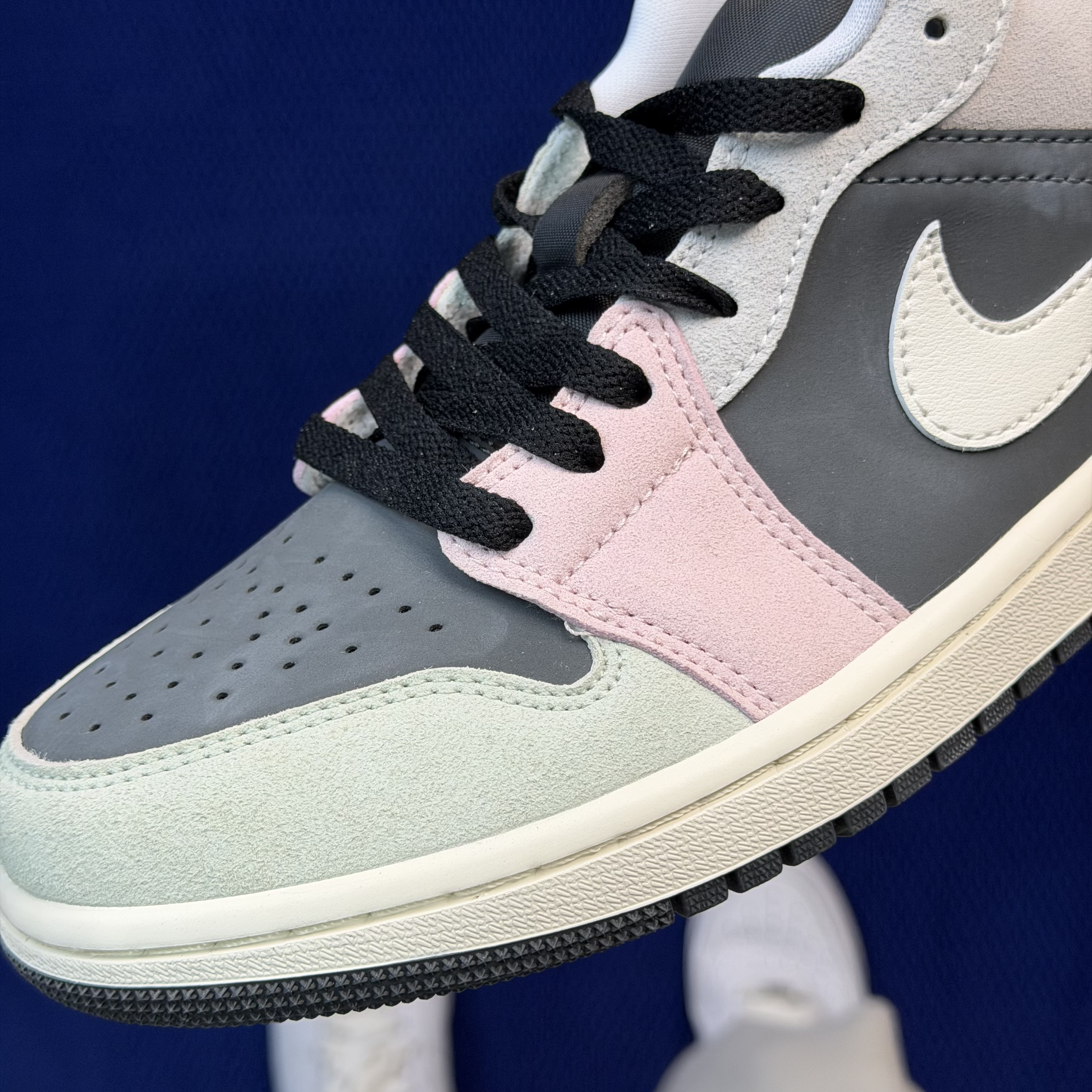 Nike Air Jordan1 Low IB7109-004