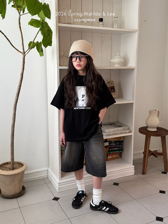 🇰🇷Matilda&Lee tee