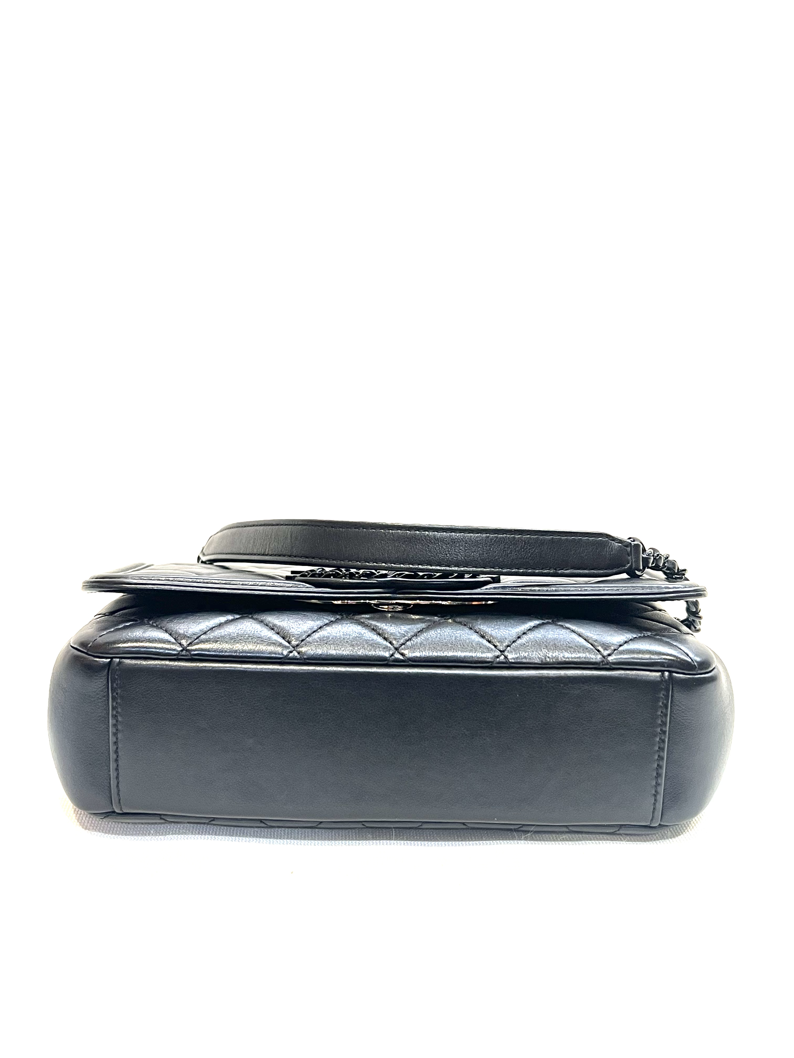 Pre-Owned CHANEL CC Filigree / Product Code: 26041654