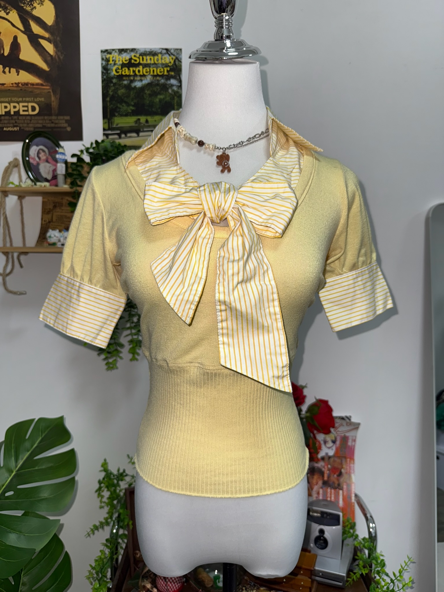Soft Yellow Nana Bow Top