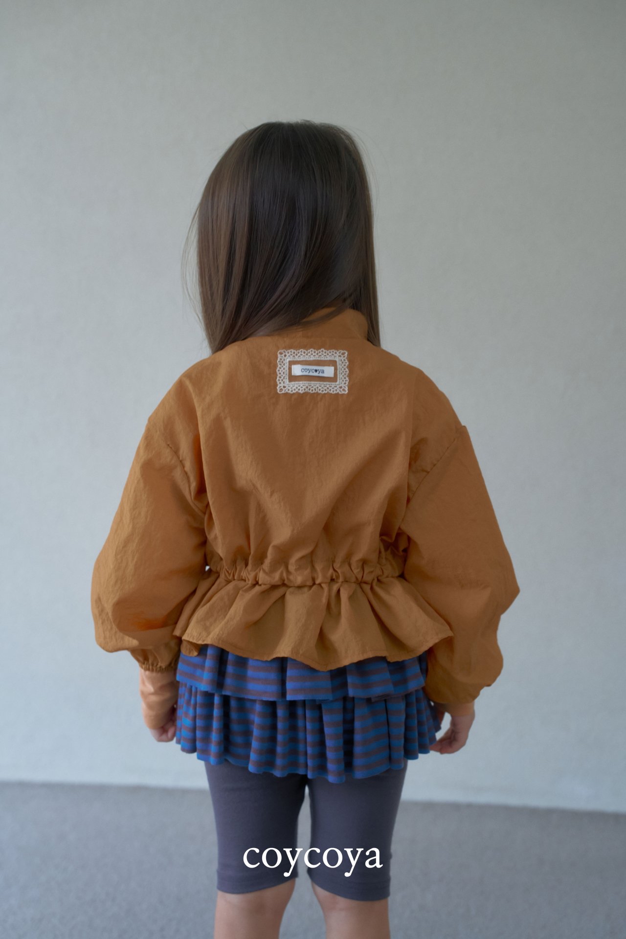 🌸預訂 韓國直送🌸🇰🇷COYCOYA兩色褶皺荷葉邊拉鍊防風外套連收納袋