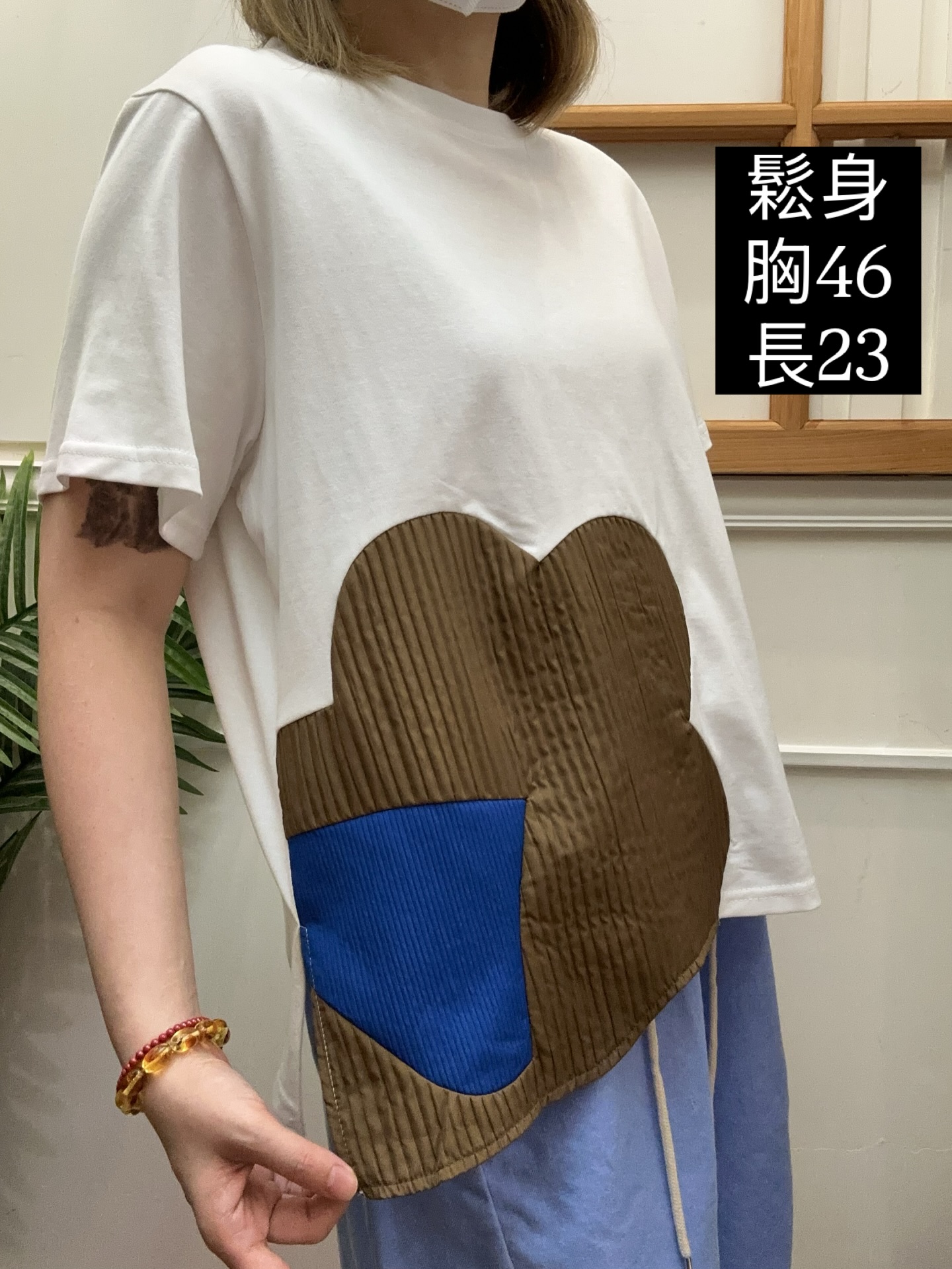 韓國製造斜腳花花寬鬆T恤