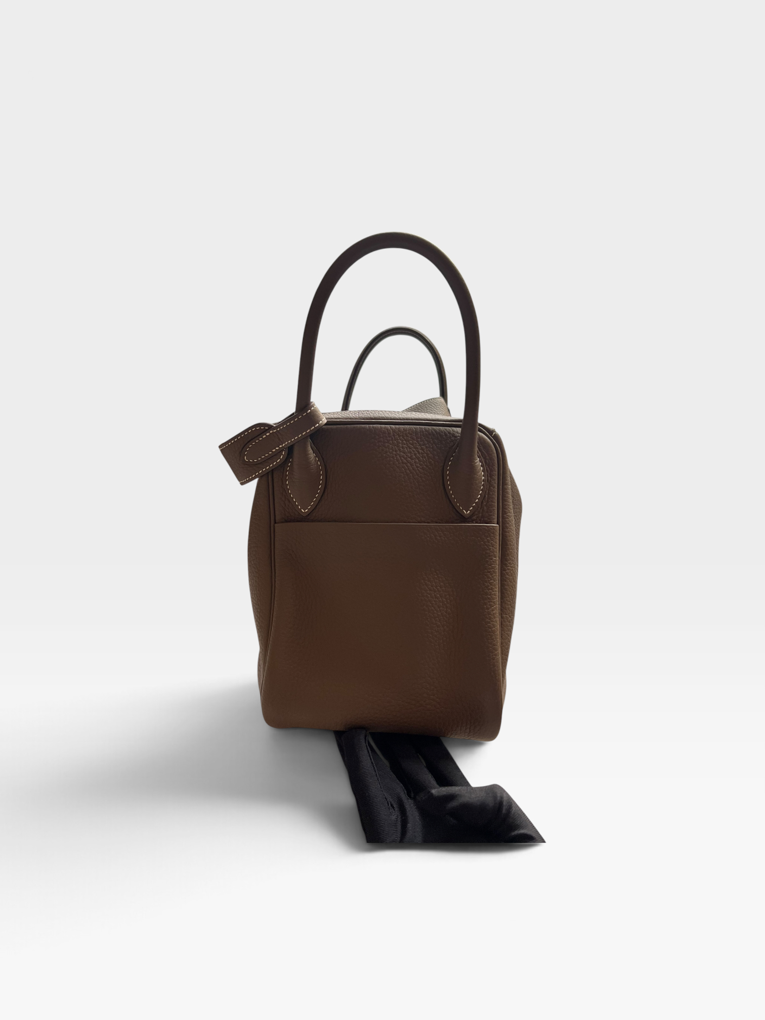 Pre-Owned HERMÉS Lindy 30 Stamp X / Product Code: B60332