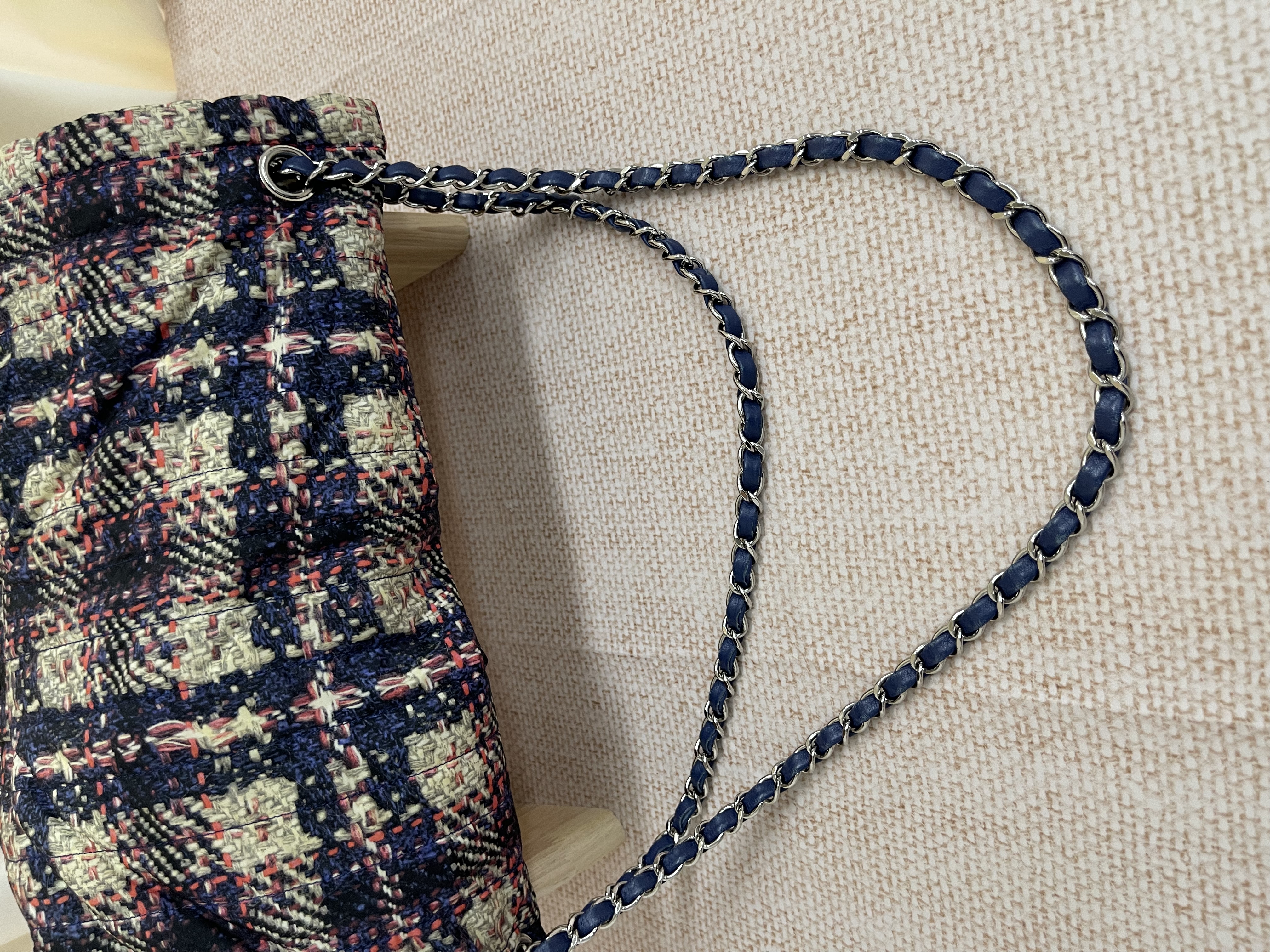 Pre-owned Chanel Nylon Tweed Print Bag / 26NY113