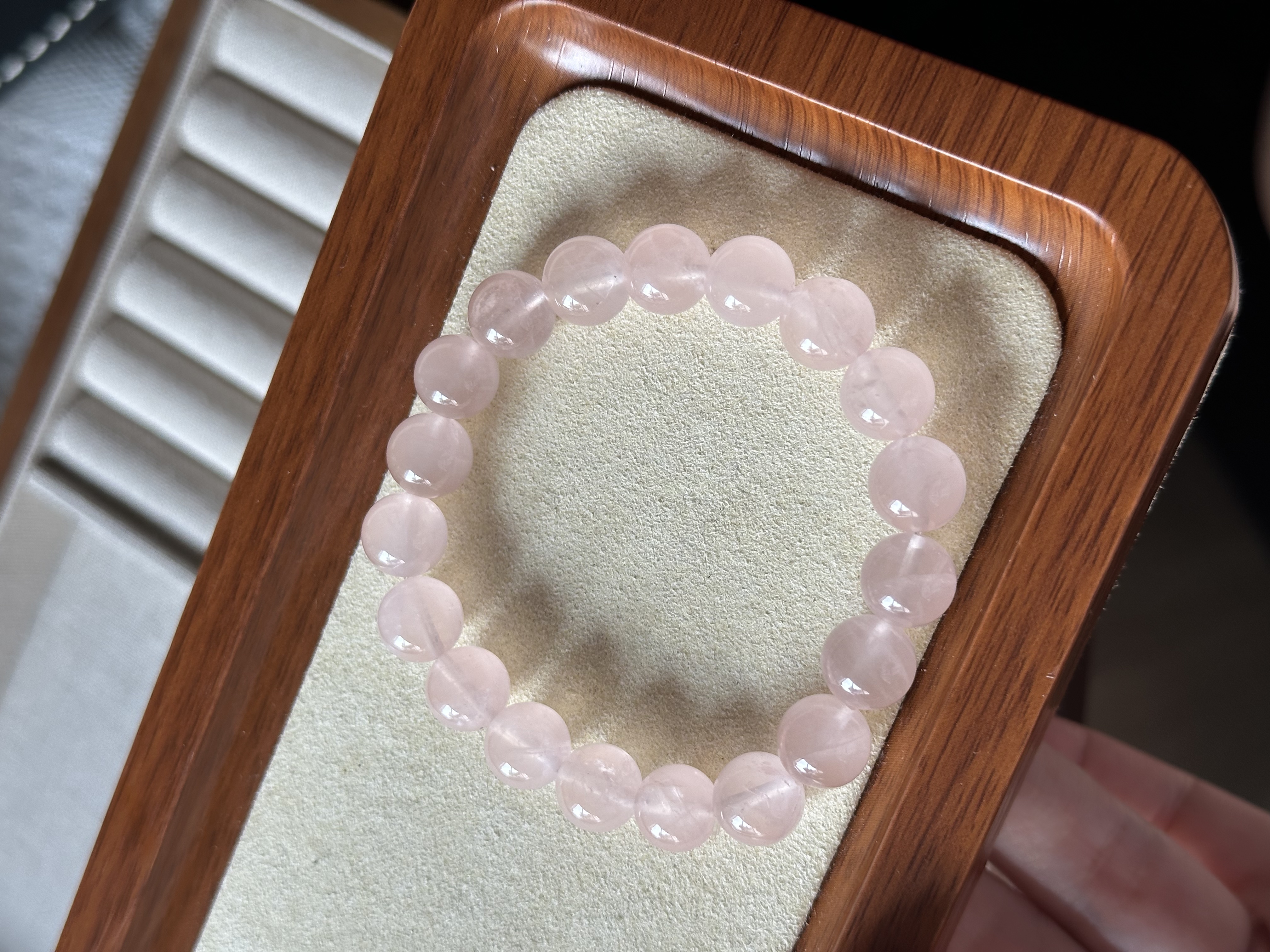 粉水晶 ｜ Rose Quartz 10m+ 