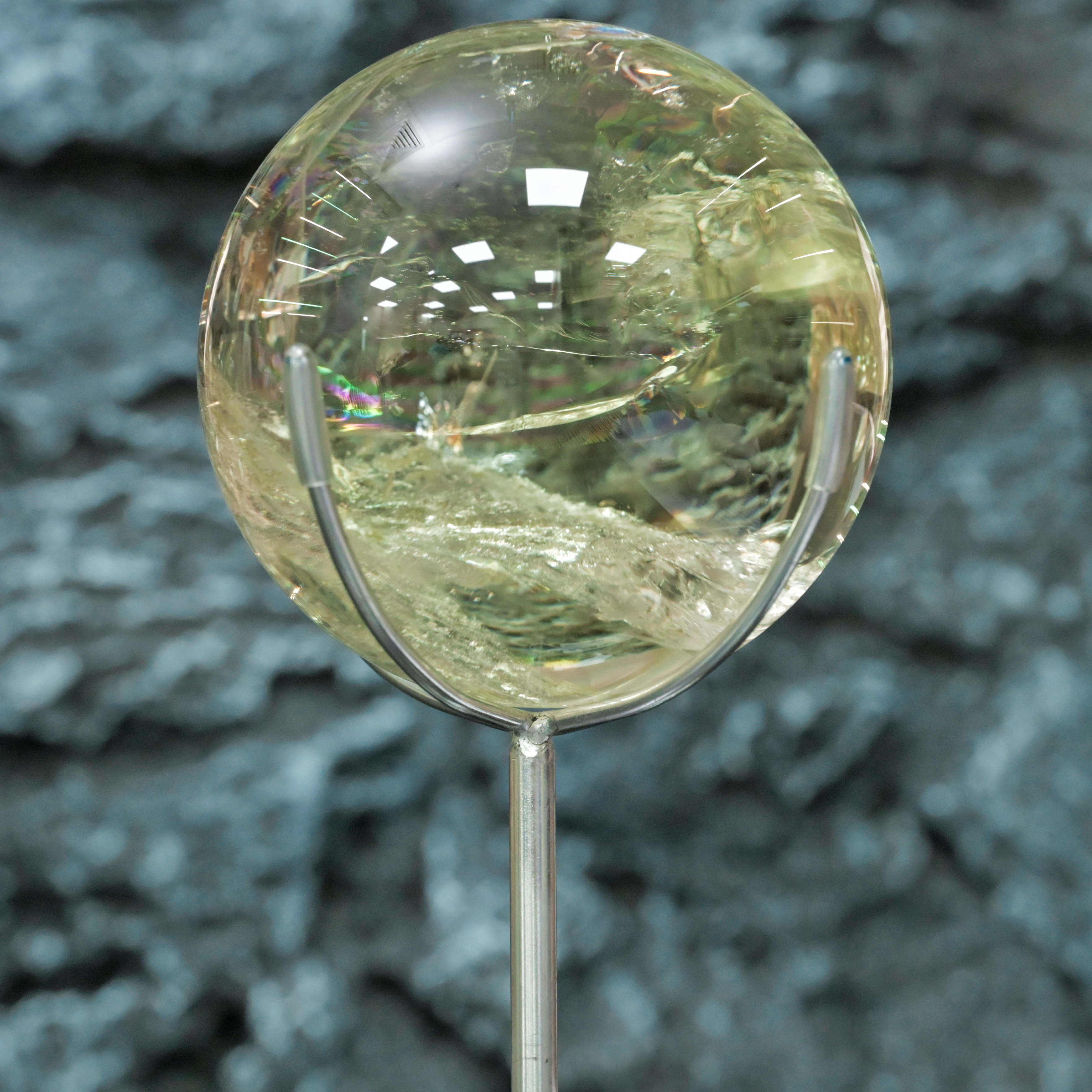 巨型黃水晶球｜重量級王者・內藏遠古黃金峽谷｜鎮宅招財頂級風水重器｜#202610016