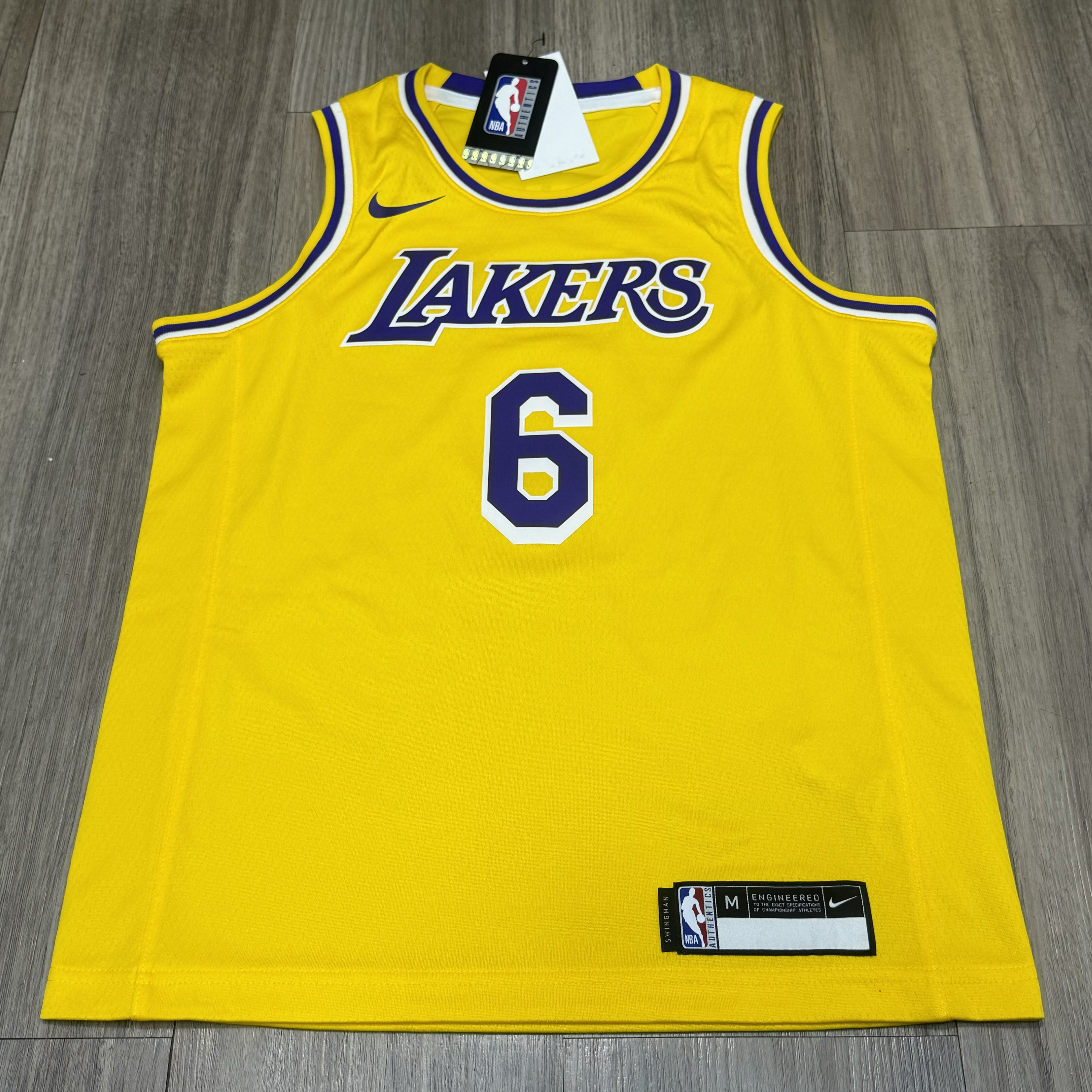 (Youth size)Lakers home shirt #6 James (Bnwt)