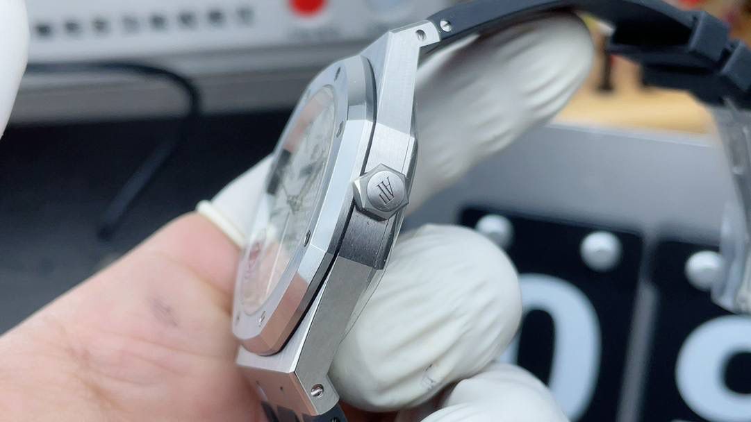 爱彼皇家橡树系列自动机械男士腕表