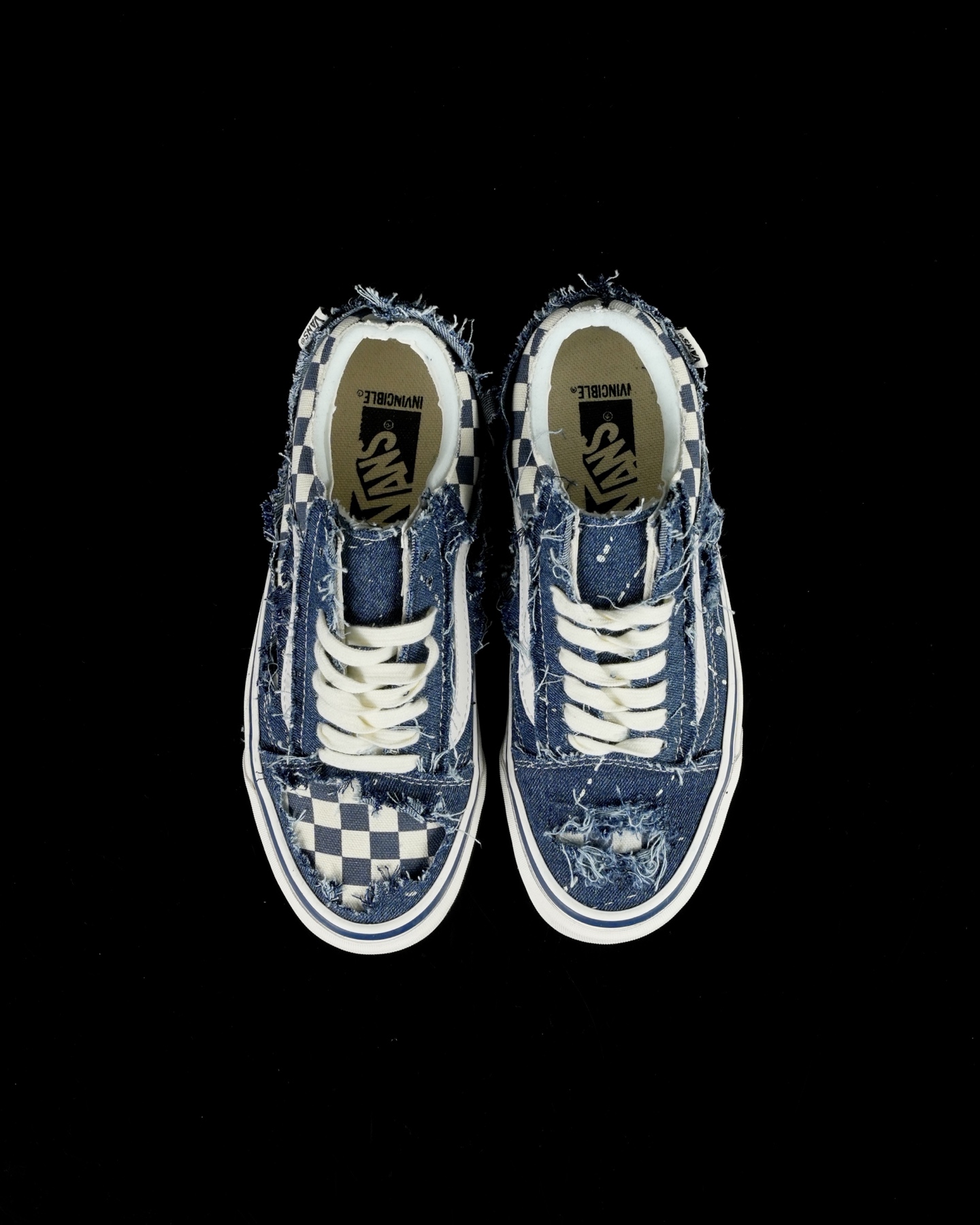 Vans x Invincible Sk8-Mid Reissue