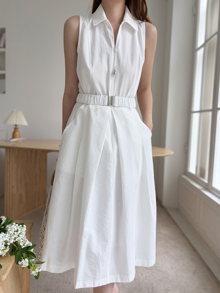 Jardin Belted Zip-Front Dress