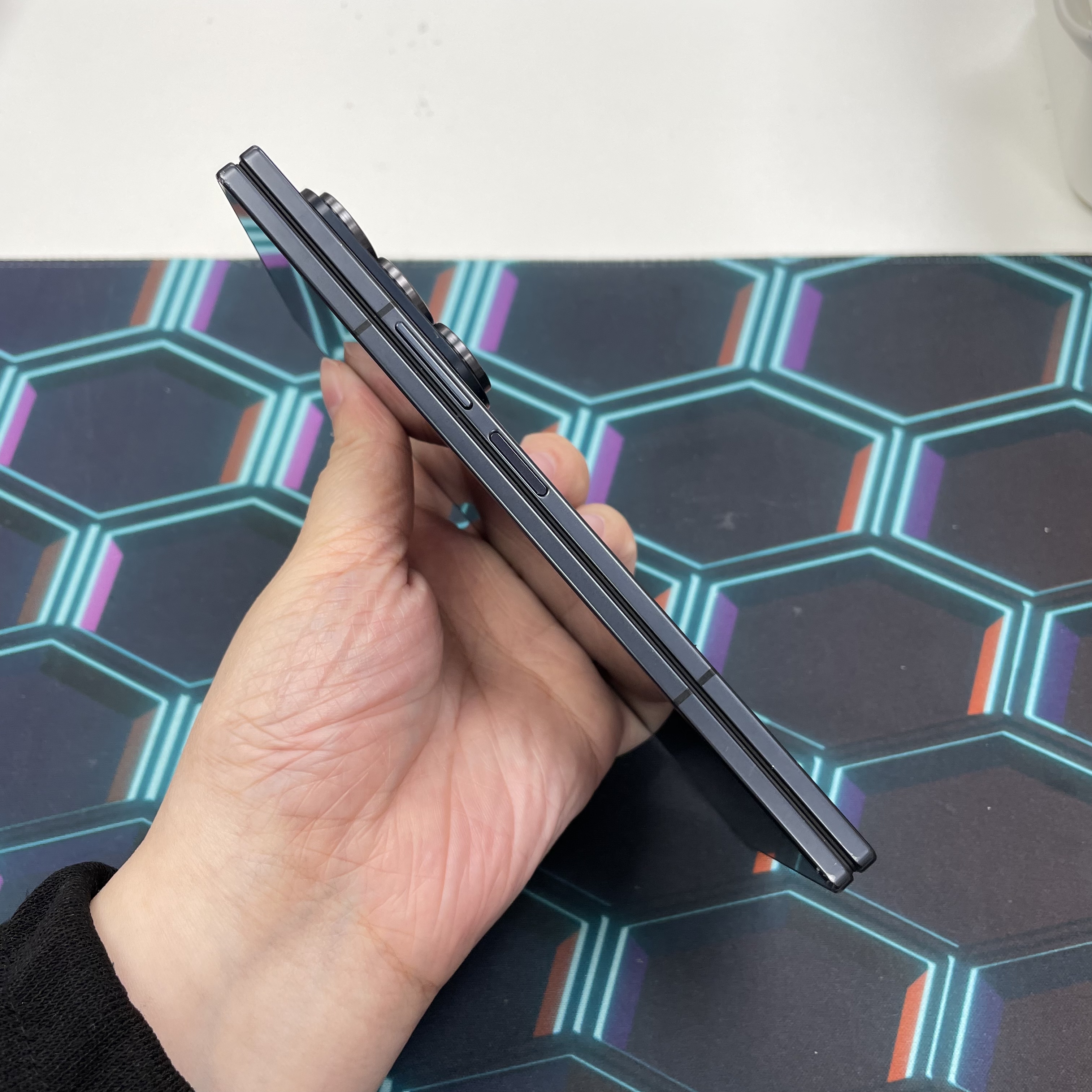 *6441B Galaxy Z Fold 7 美版 靚機 12+512GB 黑色 black