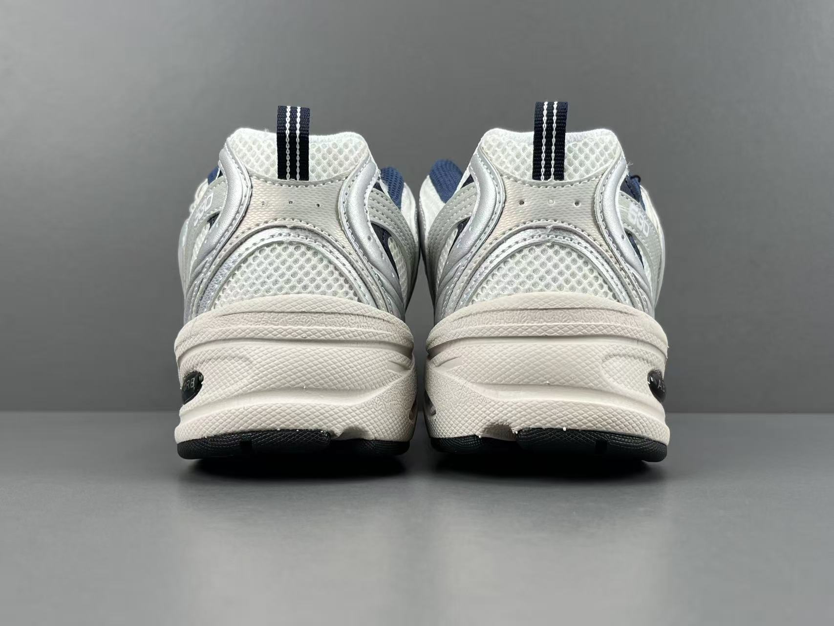 New Balance 530 MR530KA