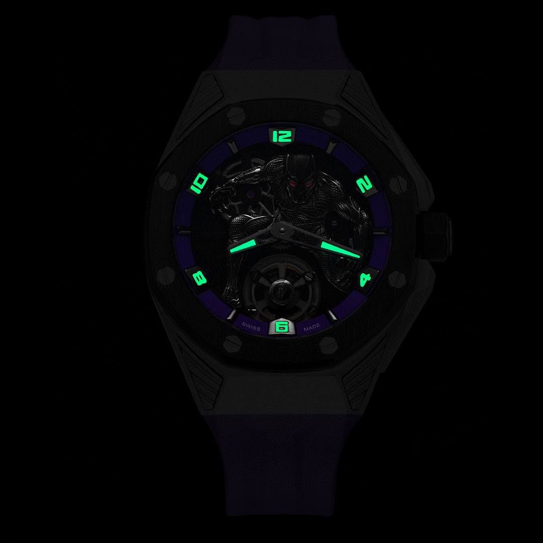 爱彼皇家橡树概念系列漫威黑豹飞行陀飞轮腕表