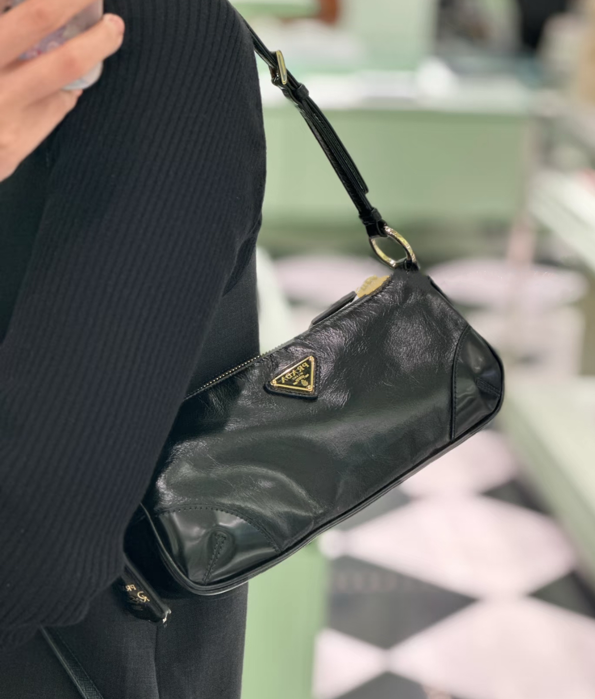 訂貨📮Prada 新款 Re-edition 2002 Re-Nylon 單肩袋 Size 23x10x5cm