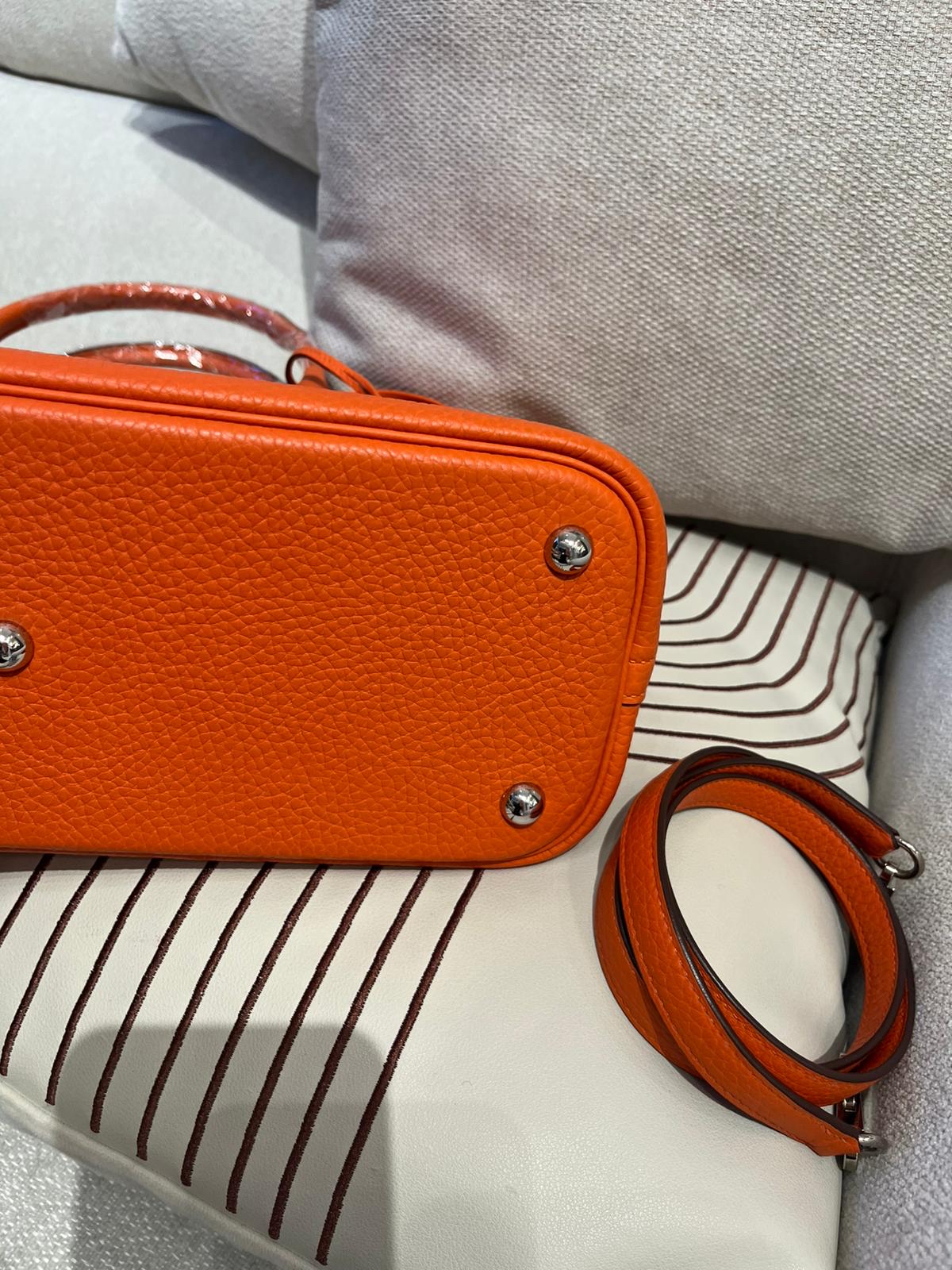 Hermes bolide 31,STAMP [R] 100%Authentic ,98%new ✅收據✅key lockpad✅Dust bag✅box 