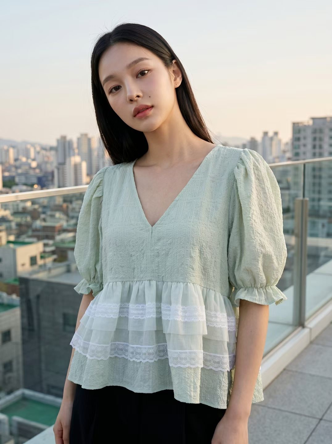 AD12 法式雙層蛋糕裙擺上衣