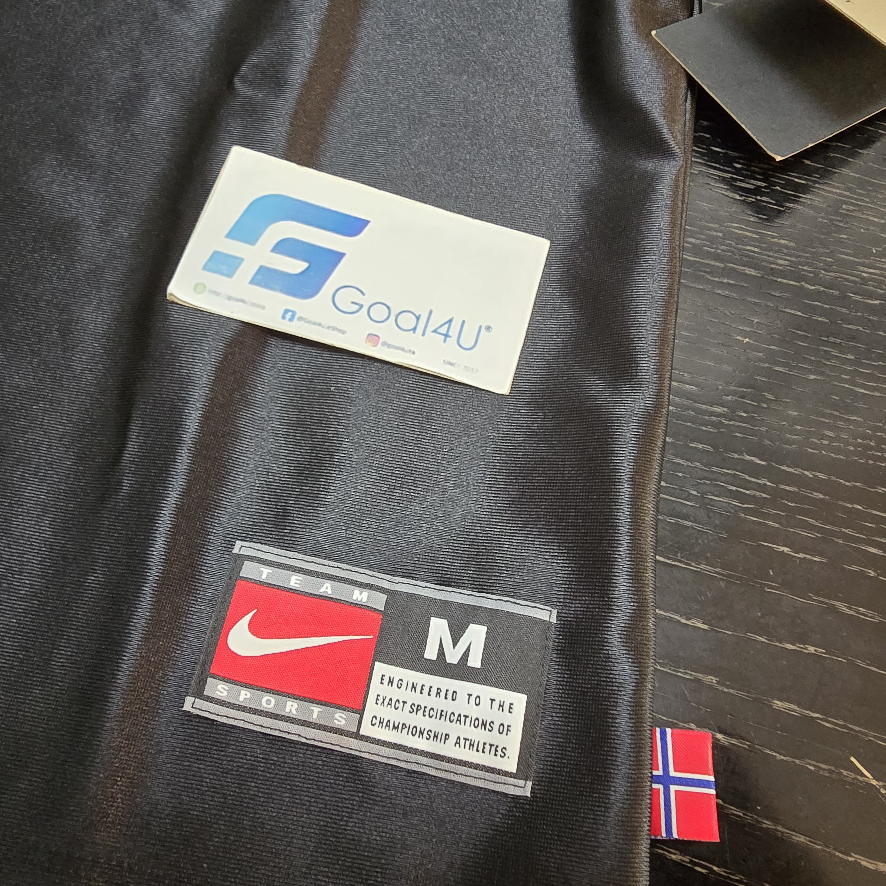 Nike Norway 挪威 Energy精選訓練短袖上衣 IH1869
