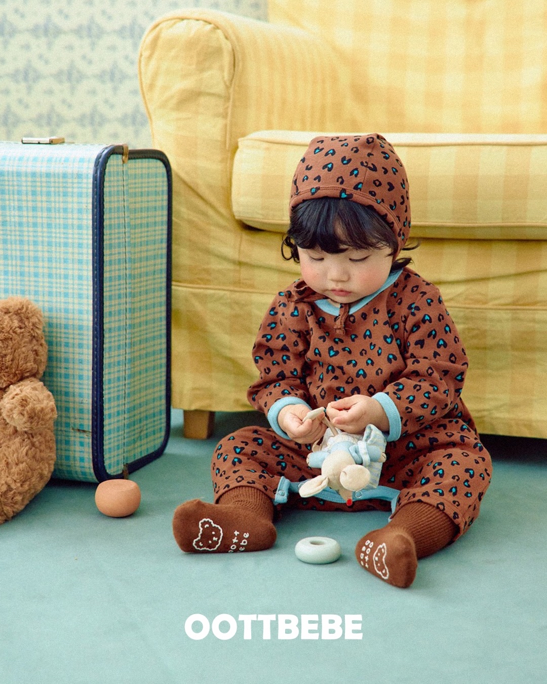 OOTT | Heart Hopi Jeonshin Suit + Bonet SET