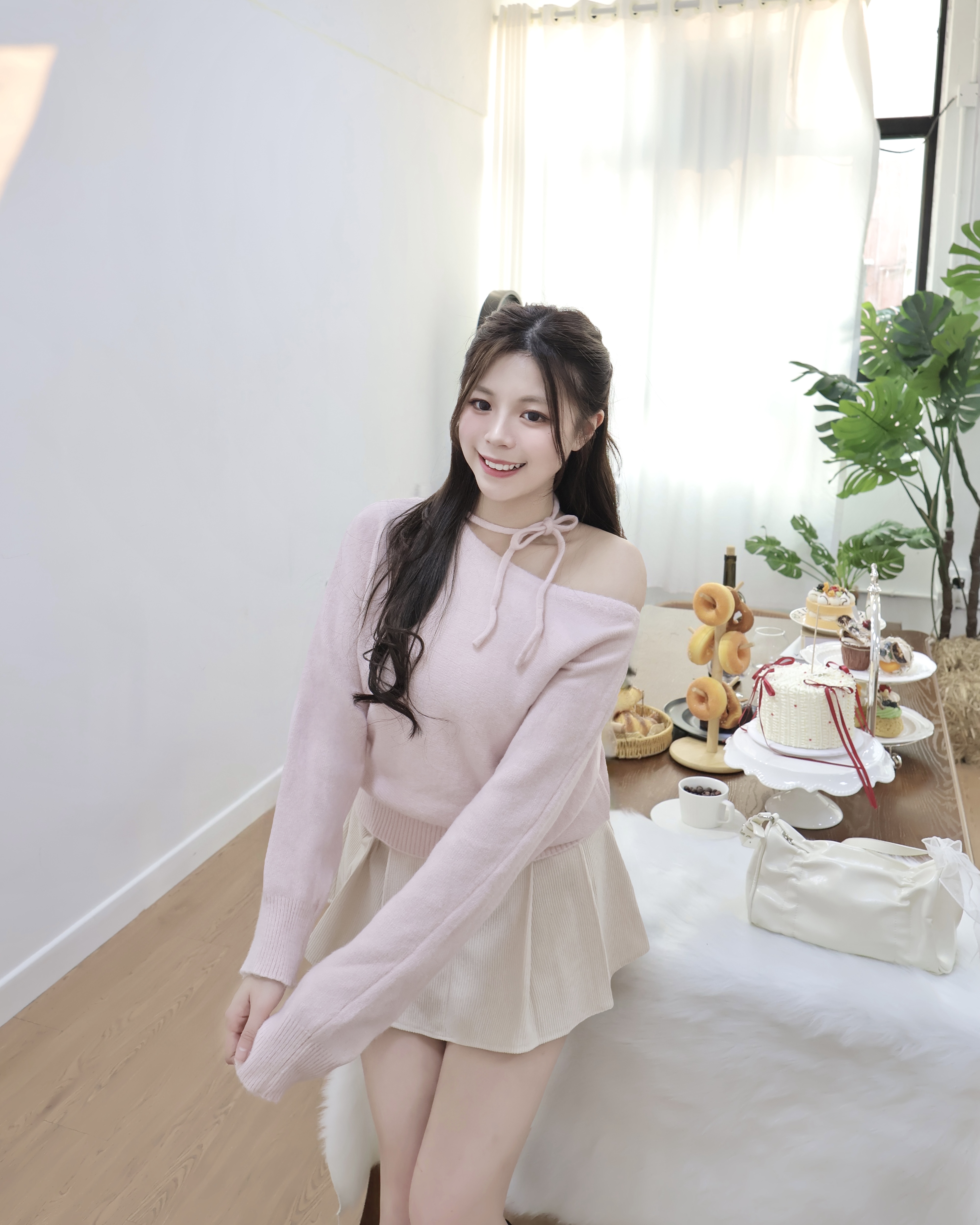 【 🌷韓劇女主氛圍♡設計感！斜肩綁帶泡泡針織上衣💗】 Romantic Ribbon Knit Top(三色入)