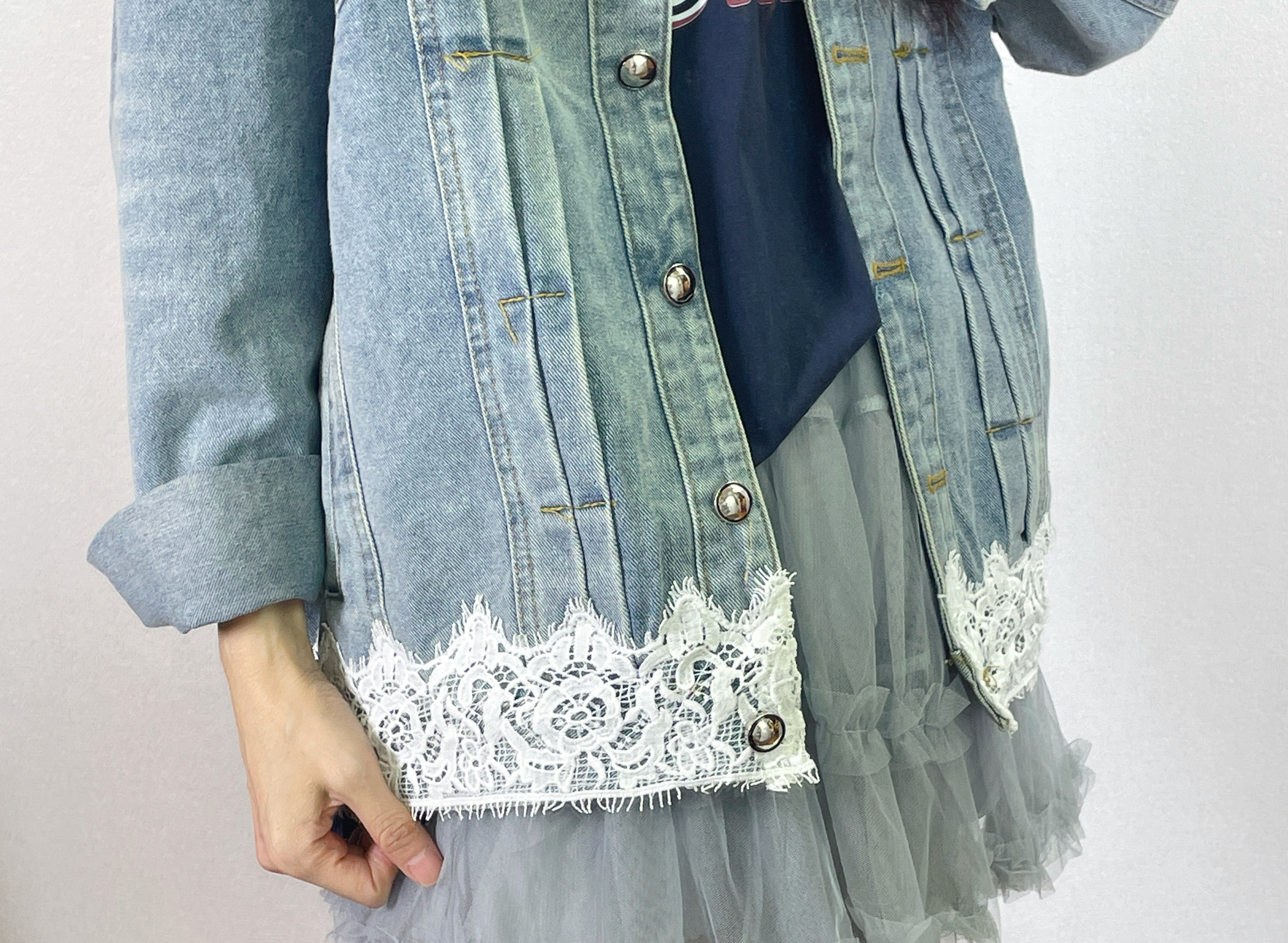 K5558 洗水牛仔衫腳拼lace外套