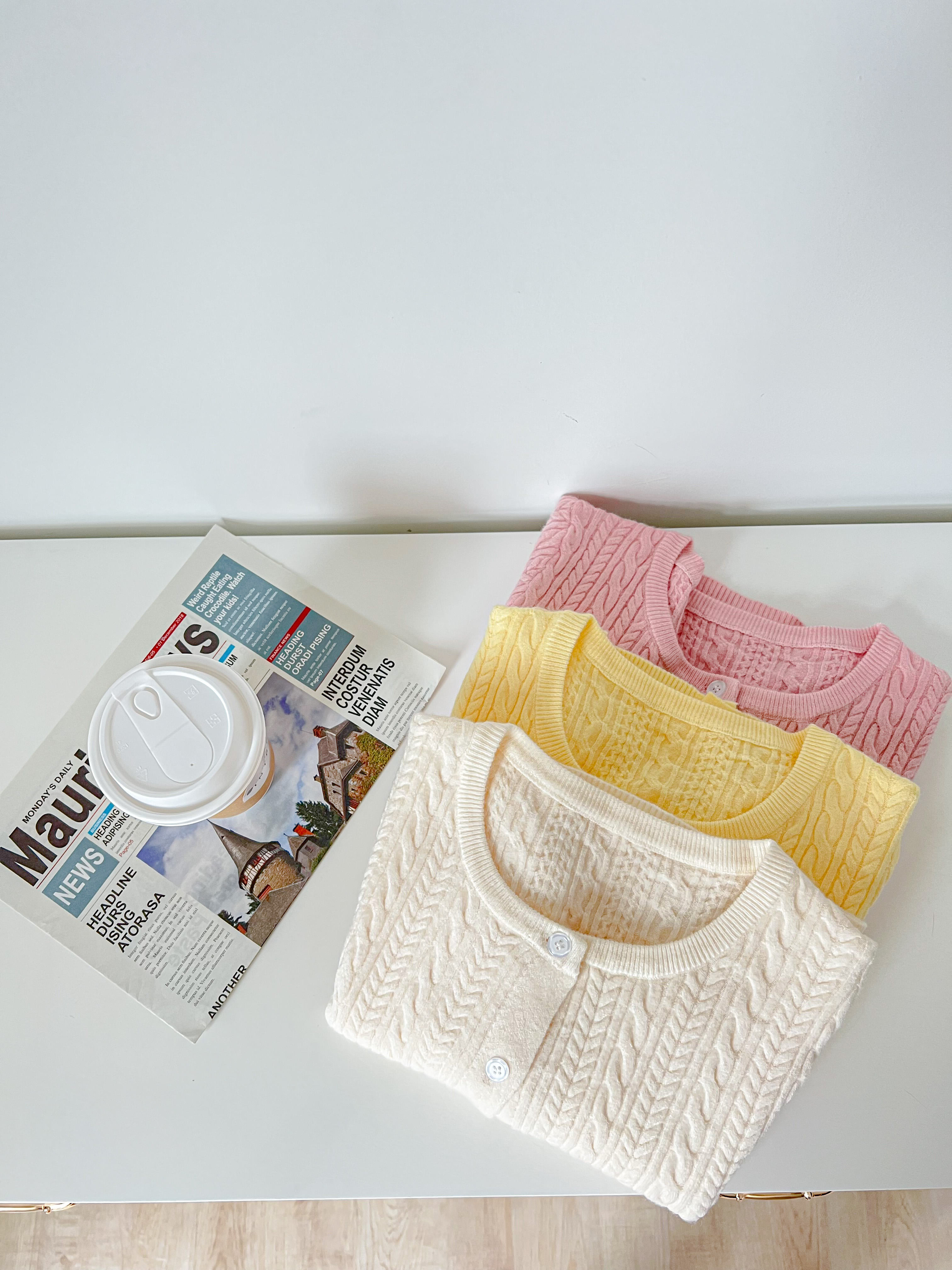 Oni Twist Knitting Top 韩系ONI针织麻花小开衫 ( 3 colour )