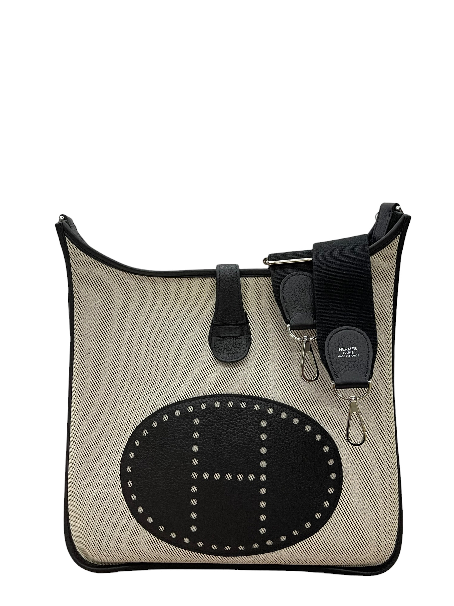 Pre-owned Hermes Evelyne III 29 Stamp Z / Product Code: 26060810