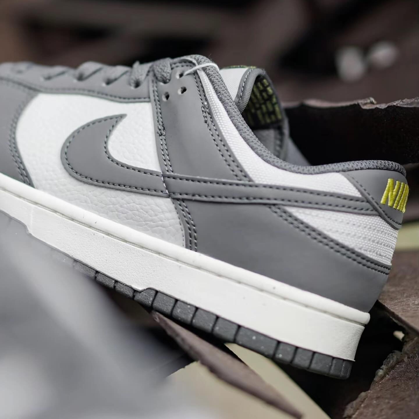 Nike Dunk Low NN Smoke Grey 煙灰 (FZ4621-001) | 𝟴𝟱𝟮𝗦𝘁𝗼𝗿𝗲-𝗵𝗸