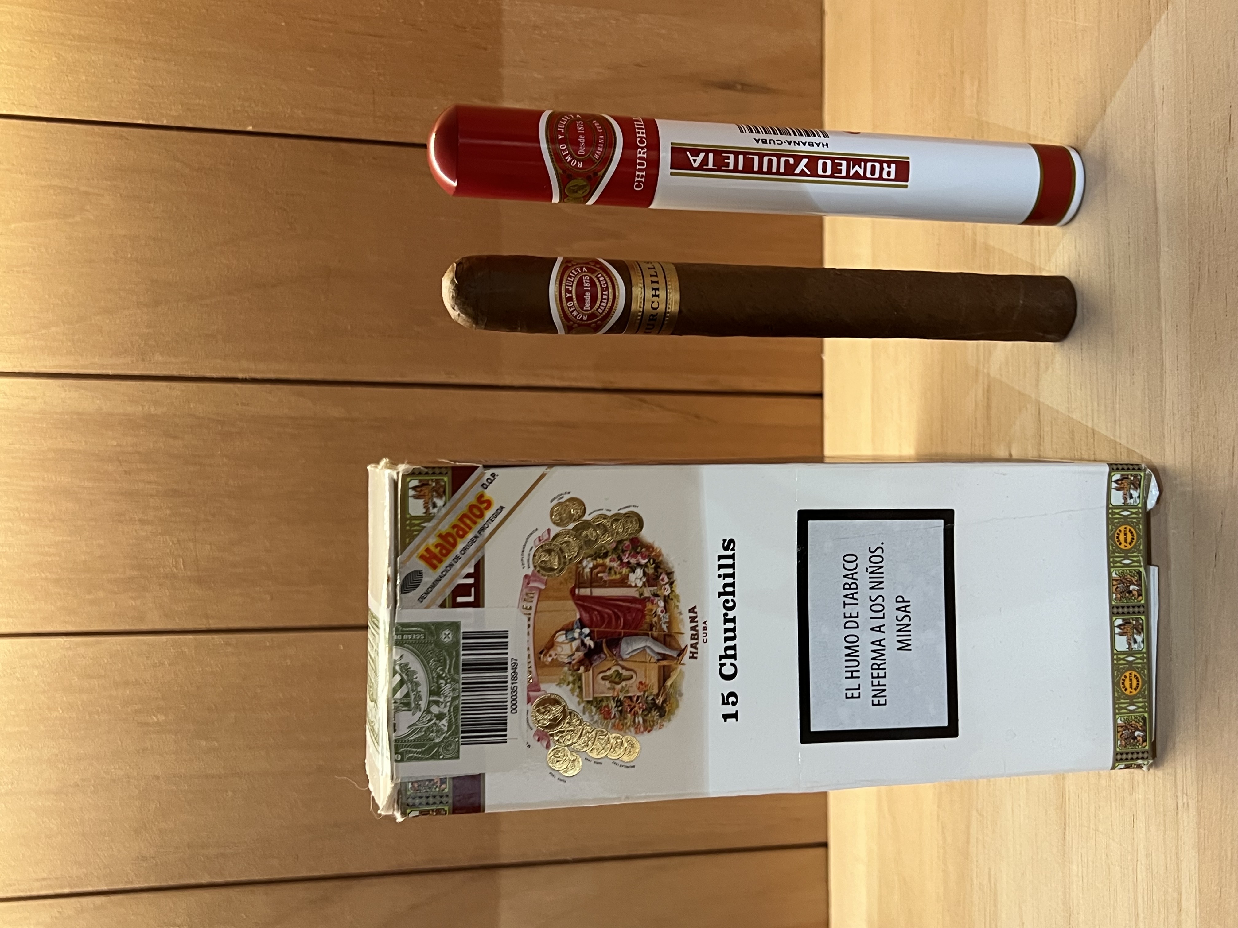 ROMEO Y JULIETA羅密歐丘吉爾鋁管（15支）