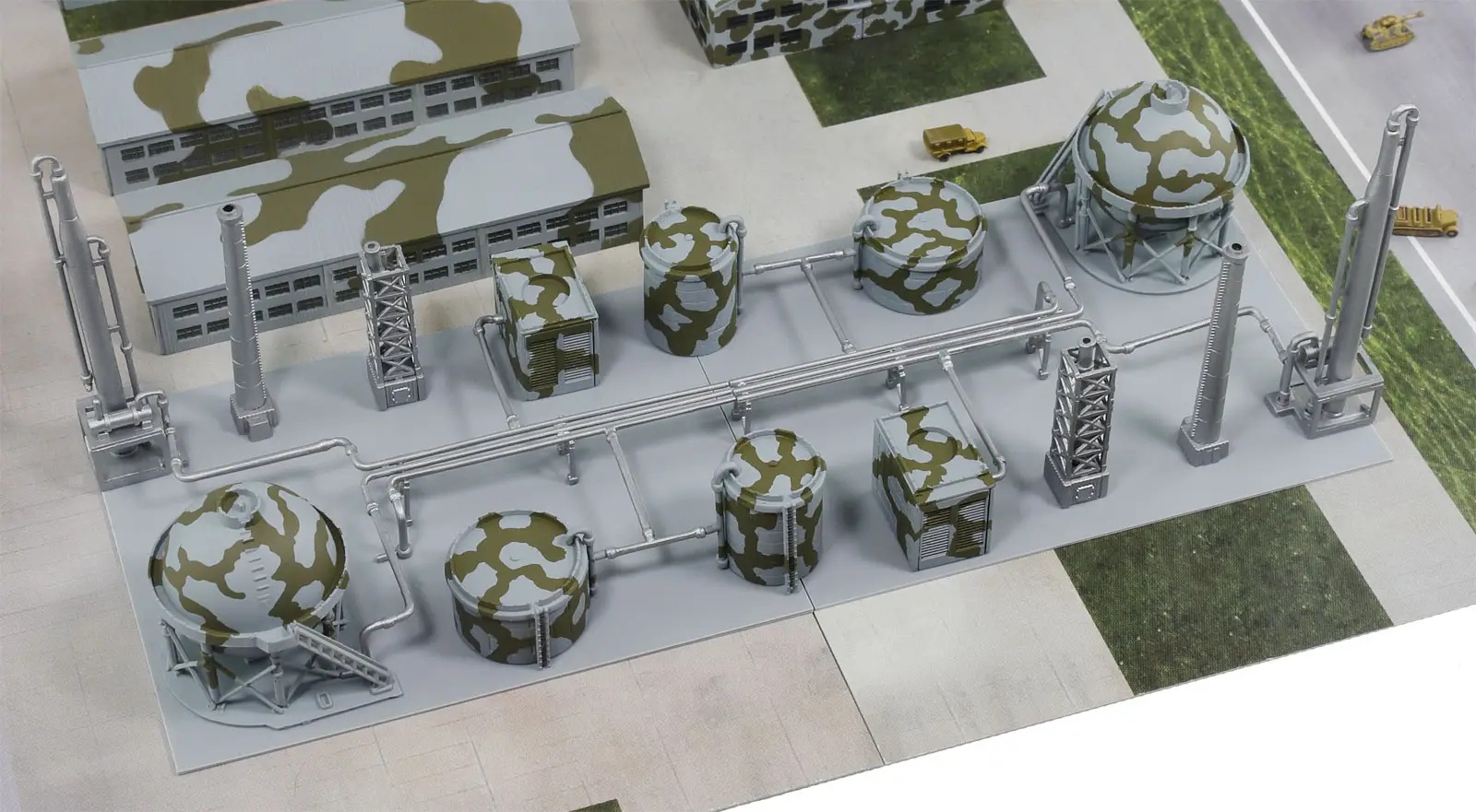 1/700 WWII Proesti Refinery Attack Operation (Operation Tidal Wave)