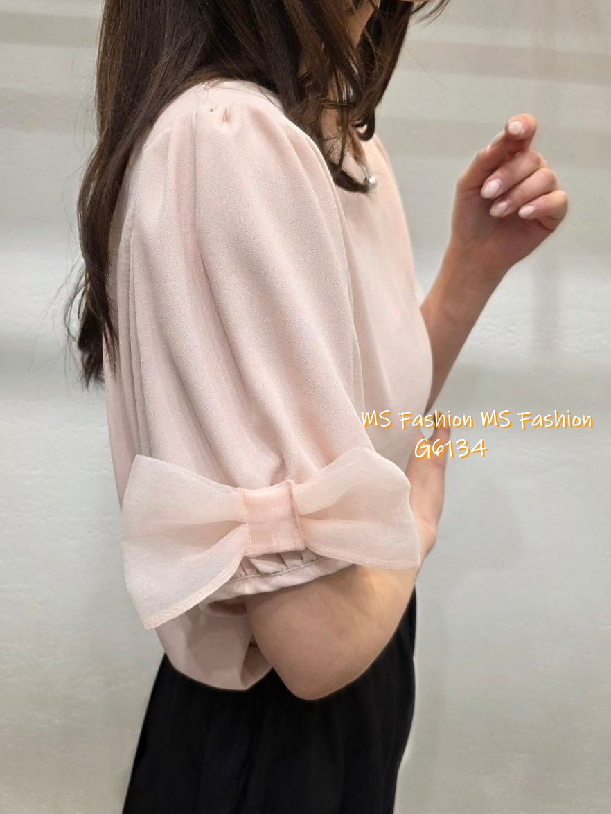 G6134 韓國🇰🇷靚料蝴蝶袖top