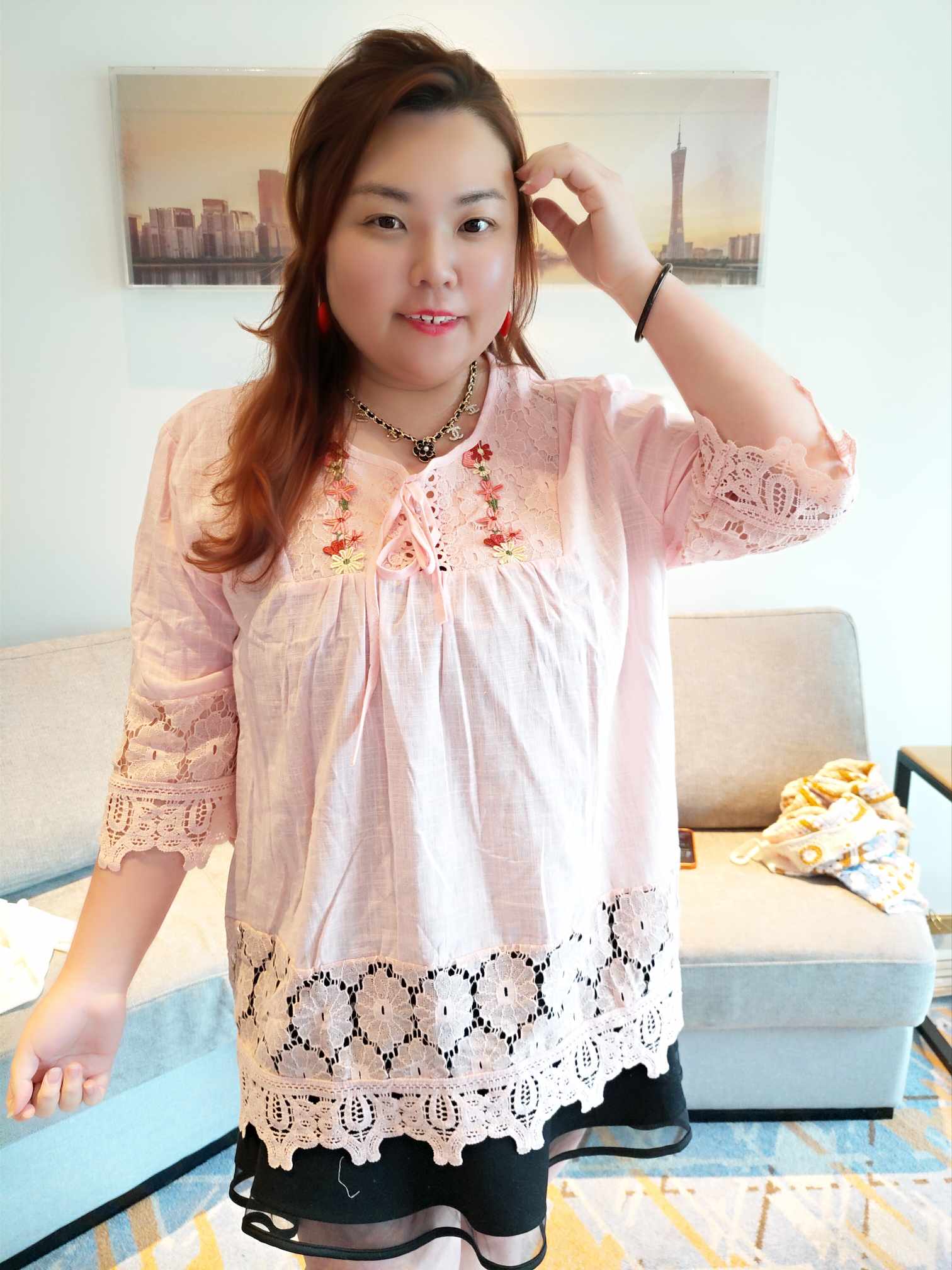 YCG08 8865 波希米亚刺绣蕾丝镂空上衣